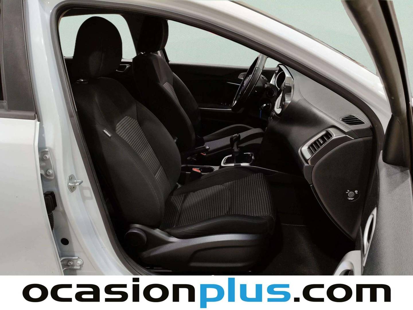 KIA Ceed KIA Ceed 1.0 T-GDi Concept (120 CV) gasolina