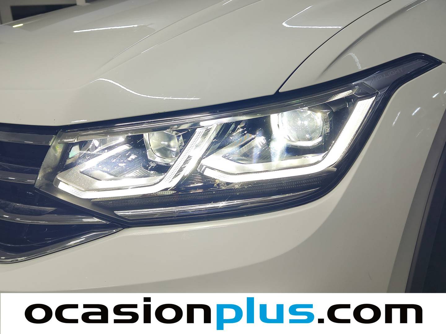 Foto Volkswagen Tiguan Volkswagen Tiguan R-Line 1.5 TSI DSG (150 CV)