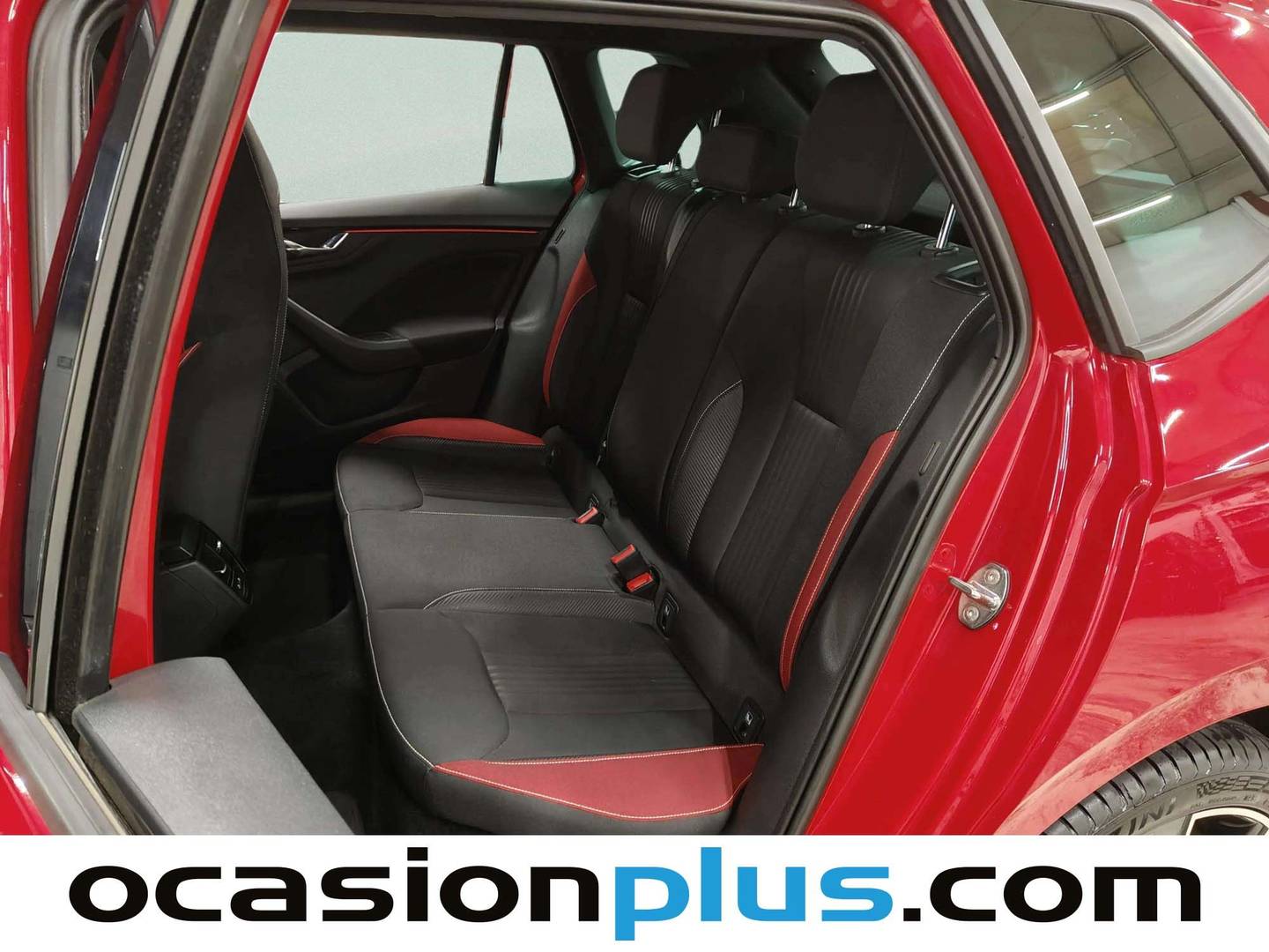 Foto asientos traseros Skoda Kamiq Skoda Kamiq 1.0 TSI Montecarlo DSG (110 CV)