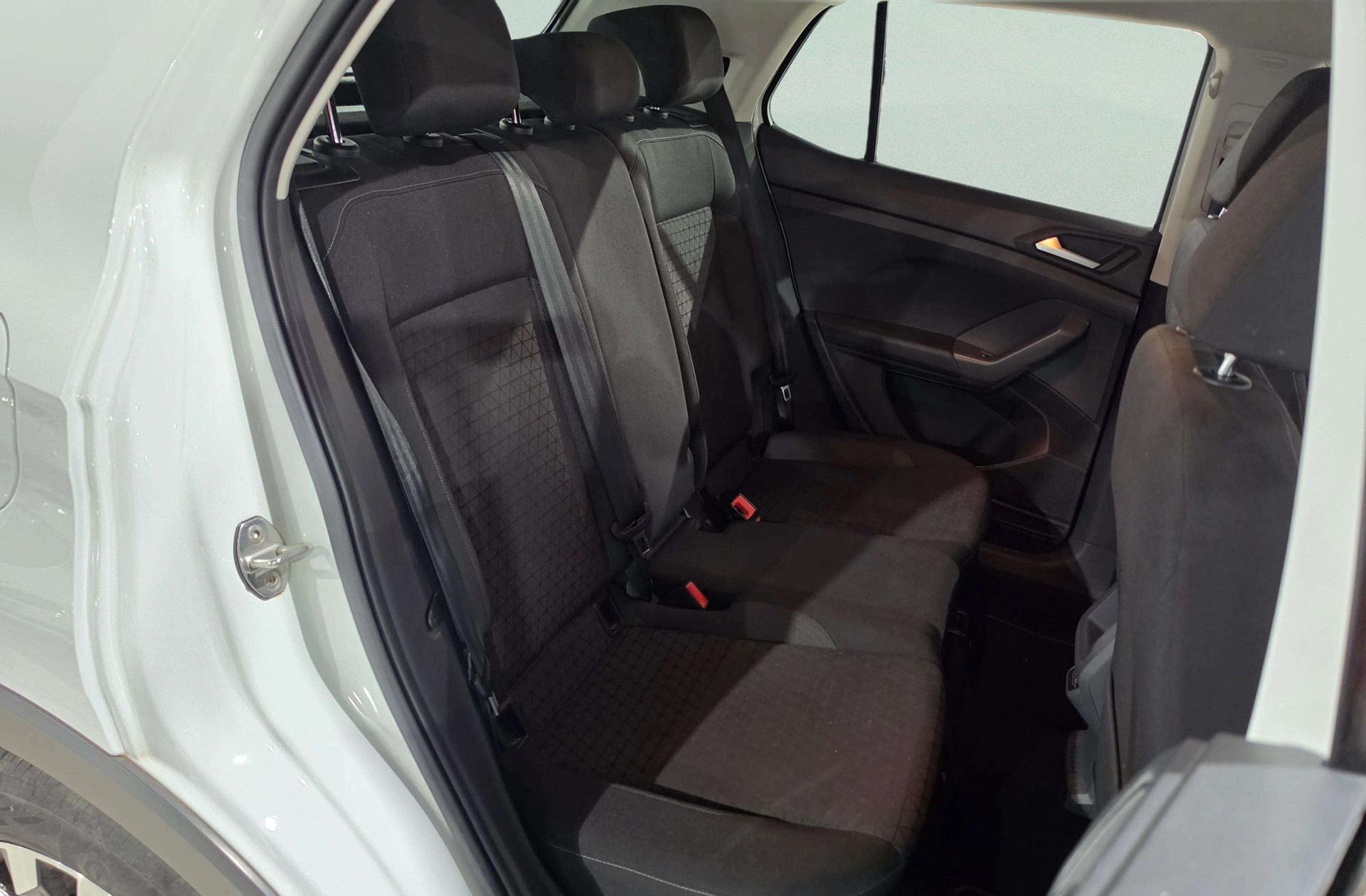 Volkswagen T-Cross Advance 1.5 TSI DSG - foto 17
