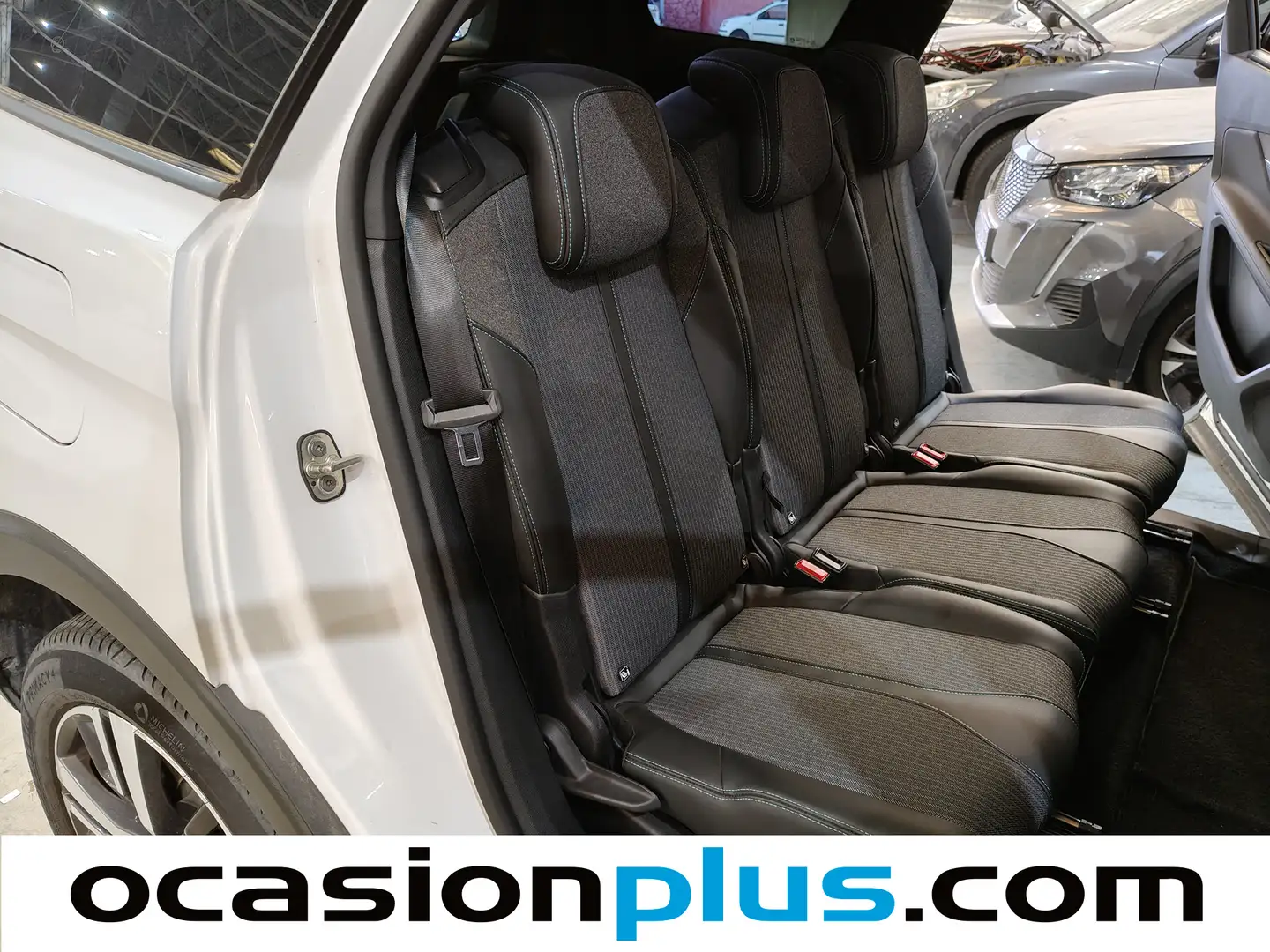 Foto Peugeot 5008 Peugeot 5008 BlueHDI 130 S&S Allure Pack EAT8 (130 CV) 7 Plazas