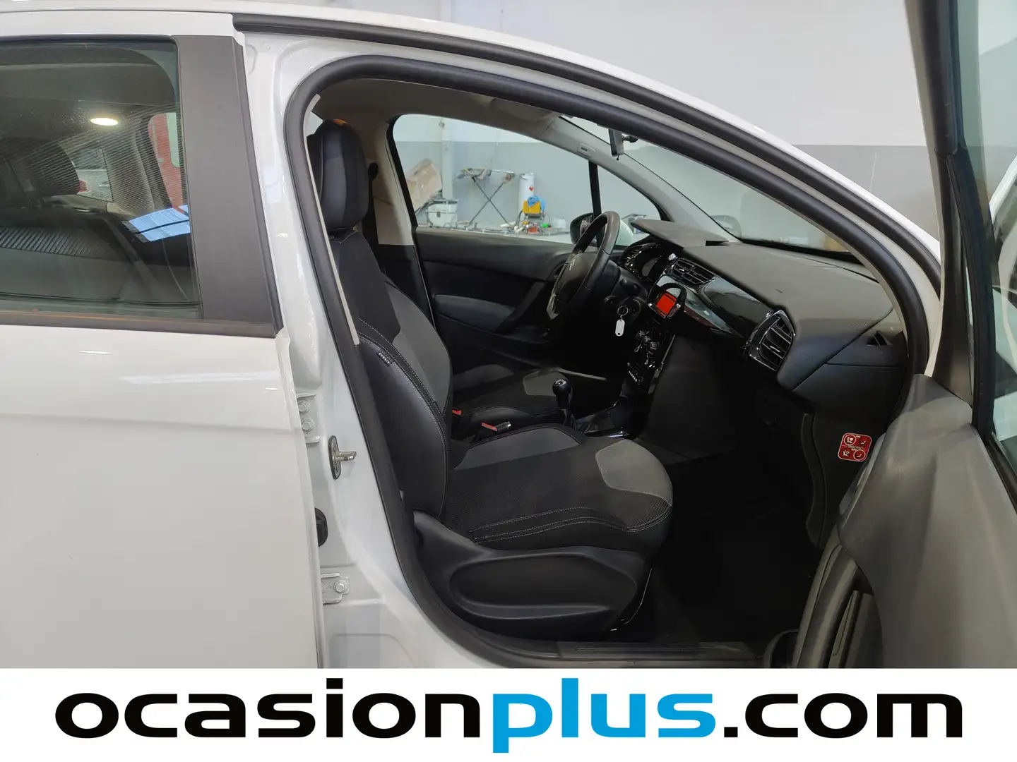 Foto Citroën C3 Citroen C3 VTi Tonic  (68 CV)