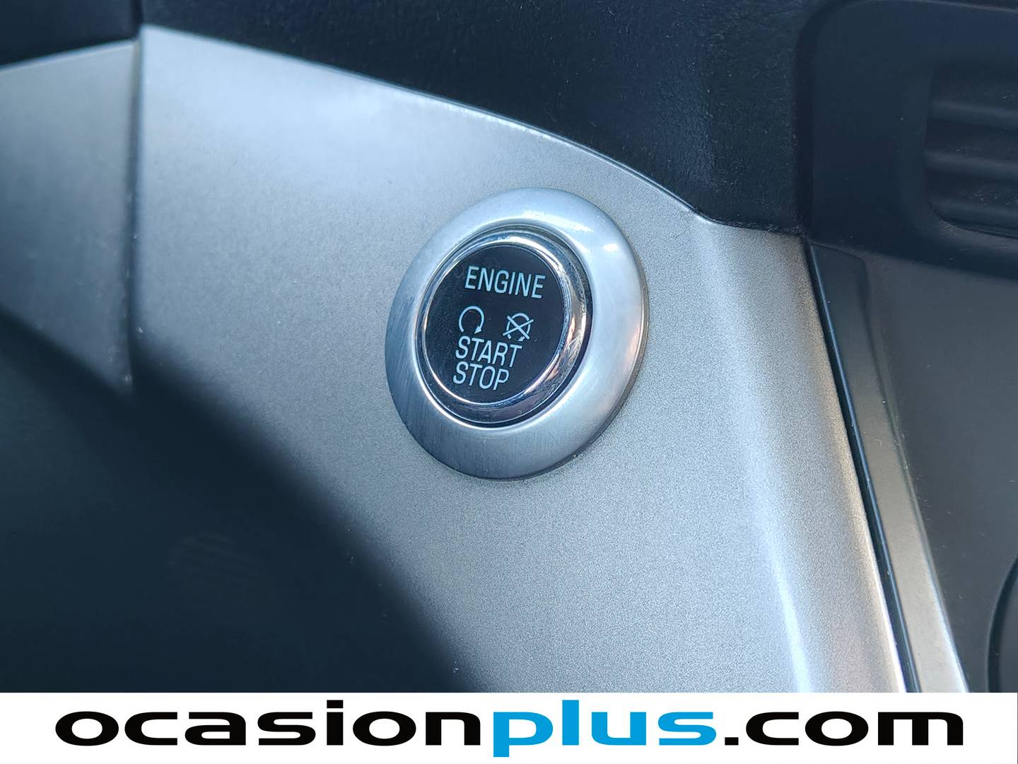 Extras y acabados del Ford Kuga Ford Kuga 2.0 TDCI S&S Trend 4x2 (120 CV)