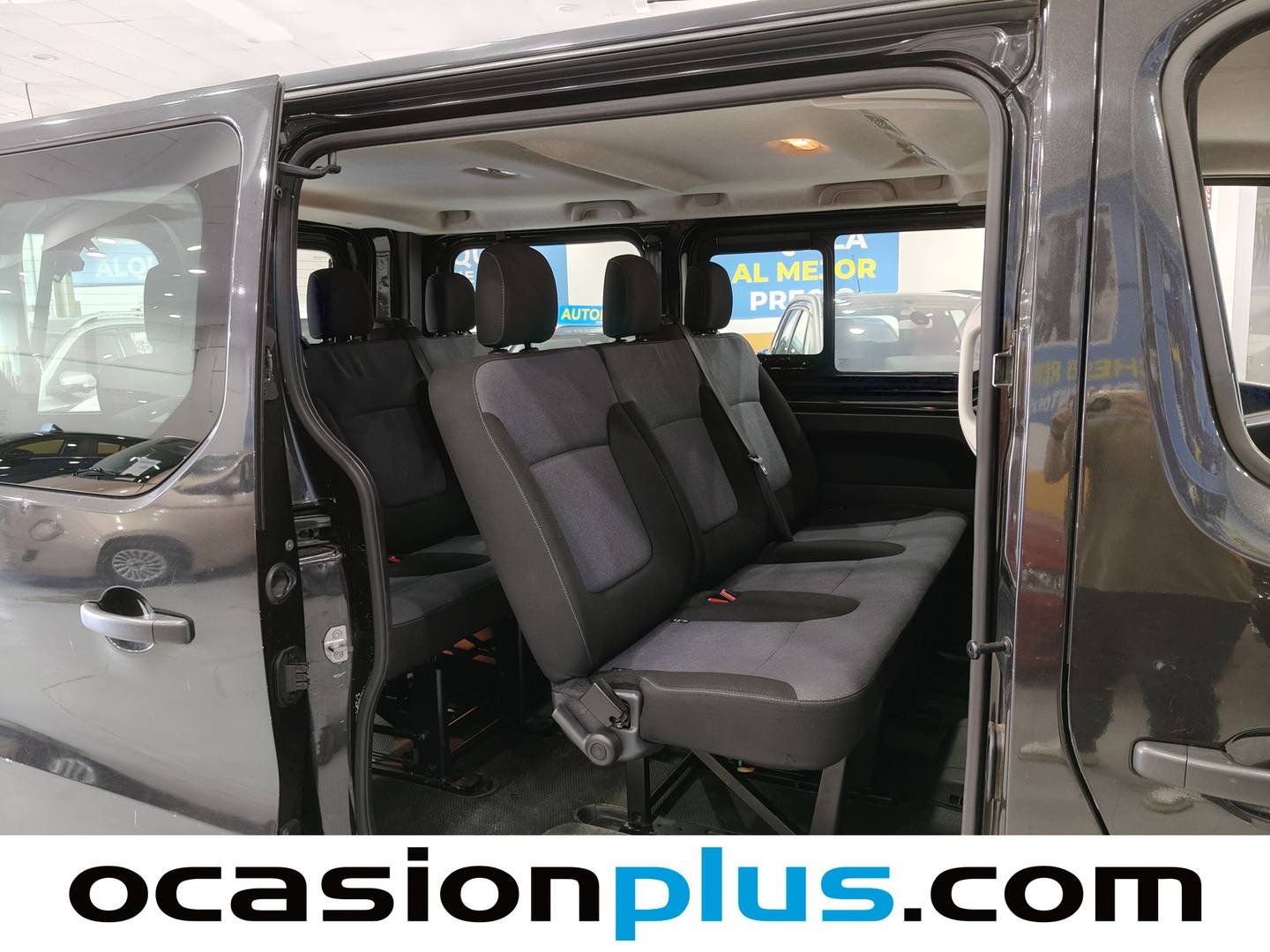Foto asientos traseros Opel Vivaro Opel Vivaro 1.6CDTI S/S L1 2.7t Combi-9 Plazas (125CV)