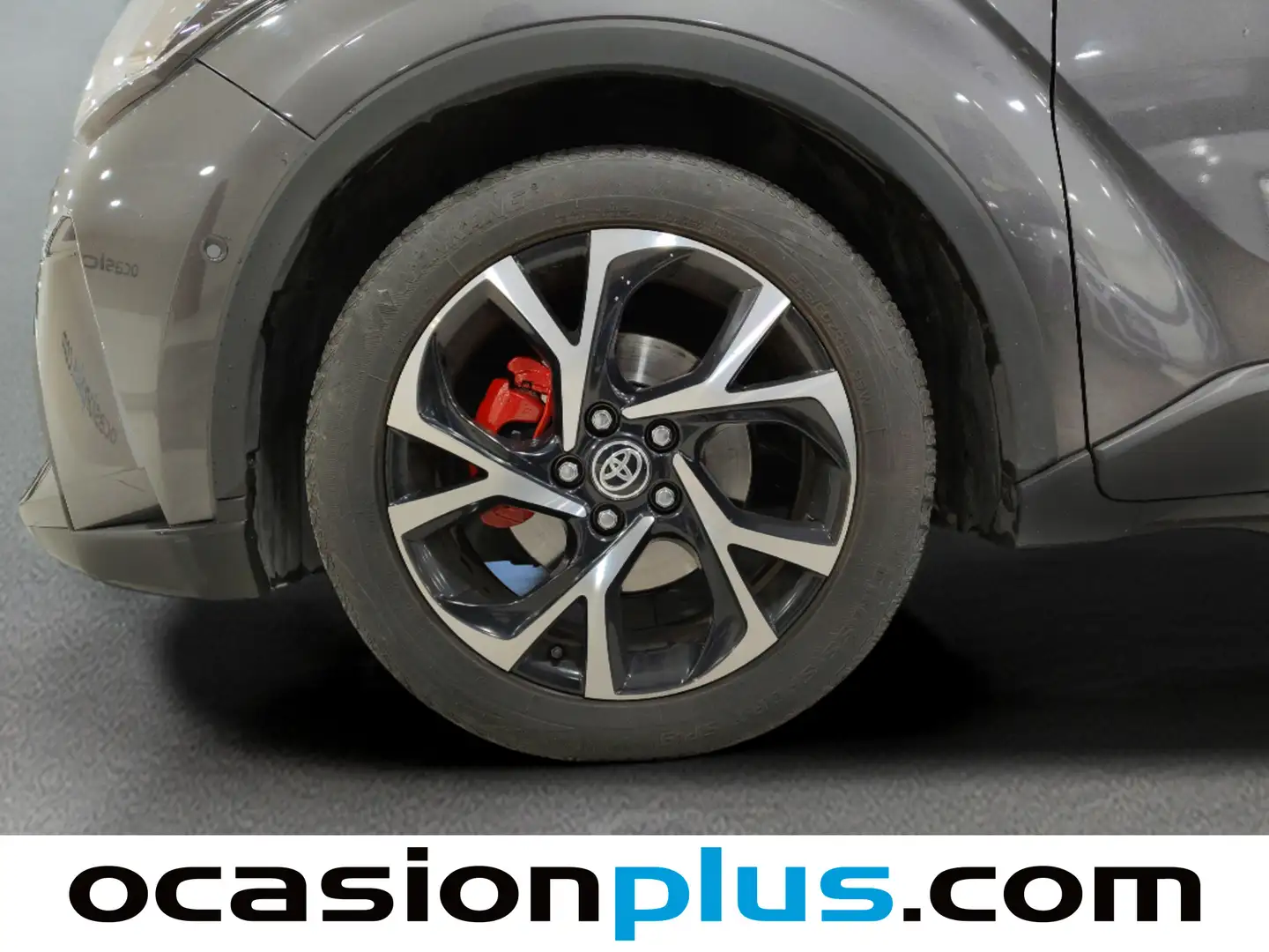 Foto Toyota C-HR Toyota C-HR 180H Advance Luxury (184 CV)