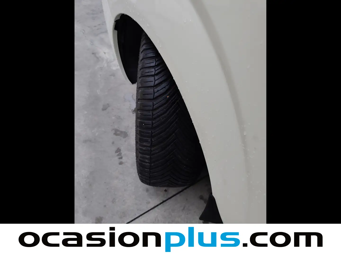 Foto SsangYong Rodius Ssangyong Rodius D22T Limited Auto (178 CV) 7 plazas