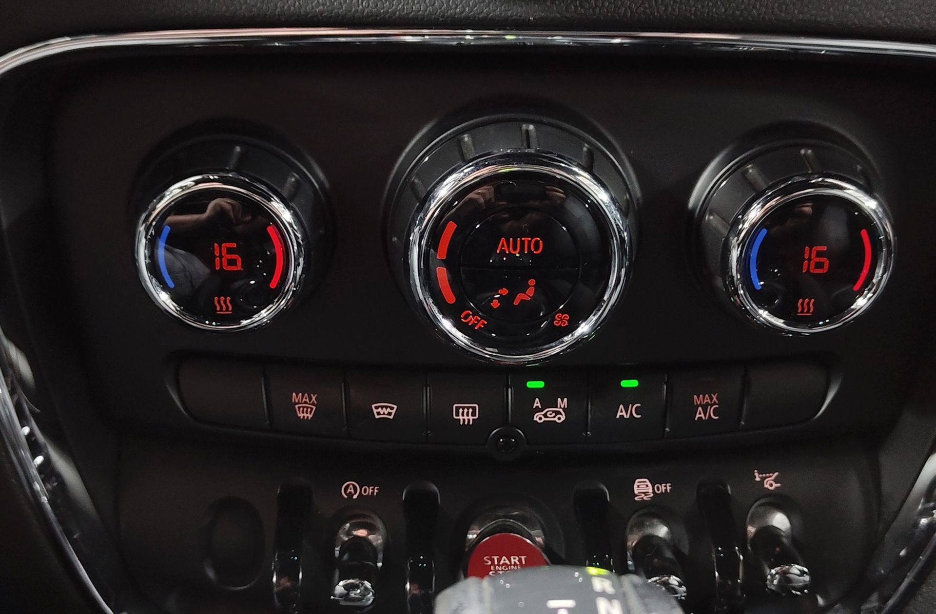 MINI Clubman Cooper D - foto 33
