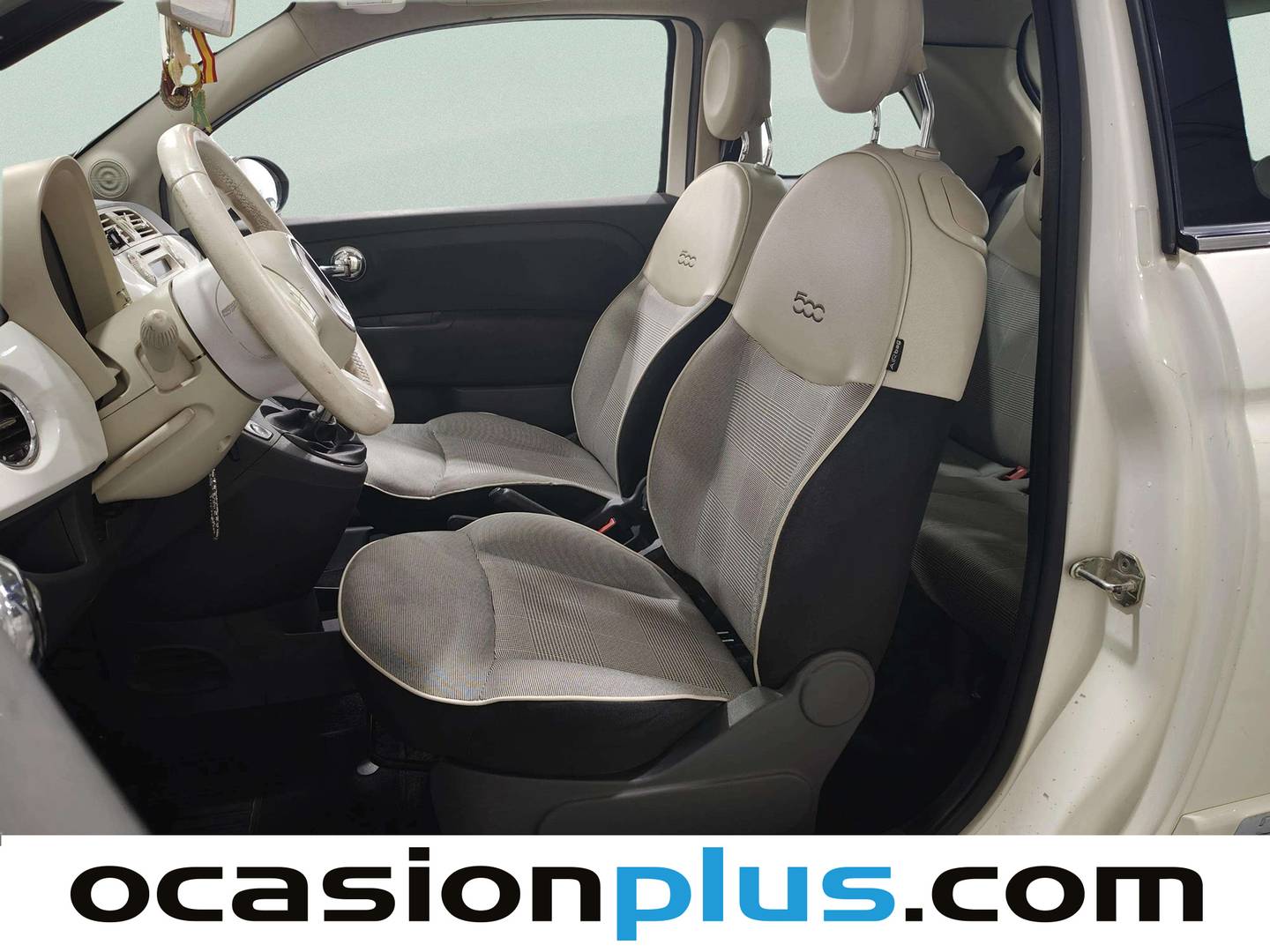 Foto asientos delanteros Fiat 500 Fiat 500 1.2 8v Lounge (69 CV)