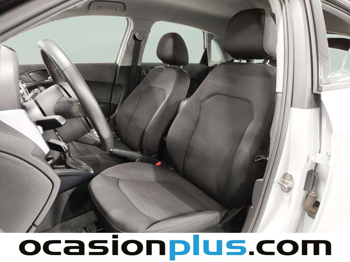 Foto asientos delanteros Audi A1 Audi A1 Sportback Audi A1 Sportback Adrenalin 1.6 TDI 66 kW Pack S-line (90 CV) S tronic