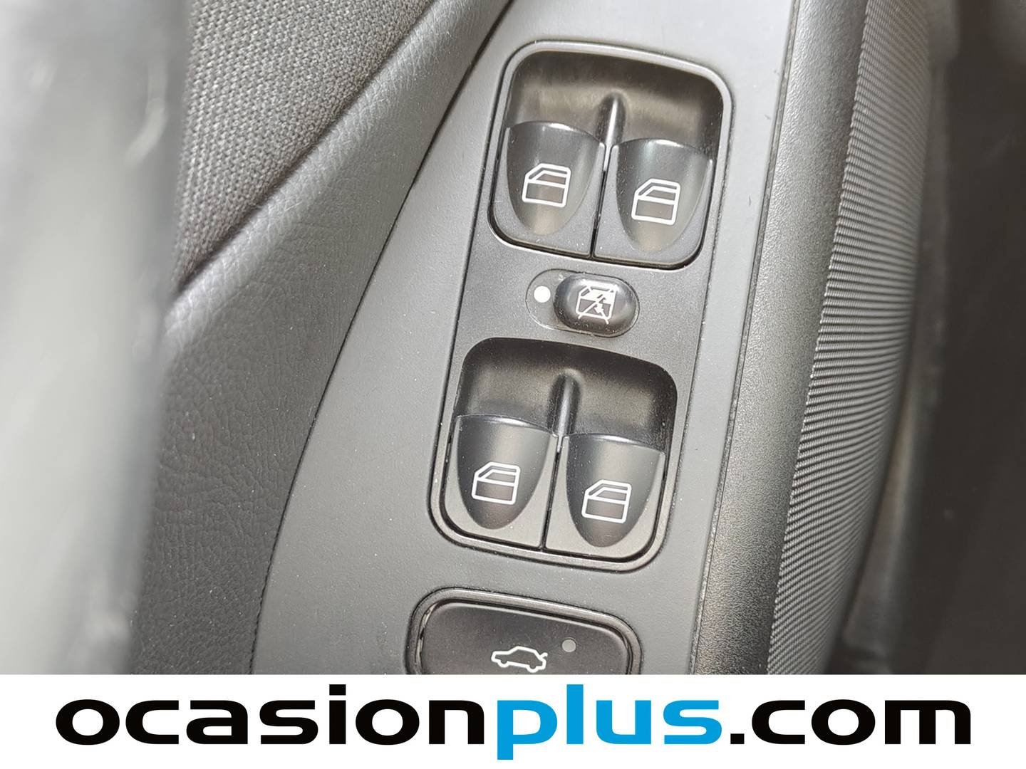 Foto Mercedes Clase C Mercedes-Benz Clase C C 180 K Classic (143 CV)