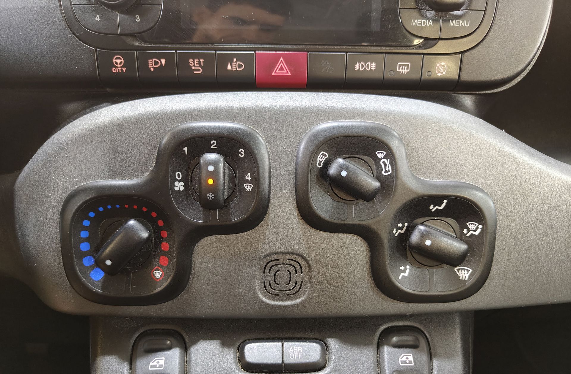 Fiat Panda 1.2 Lounge - foto 24