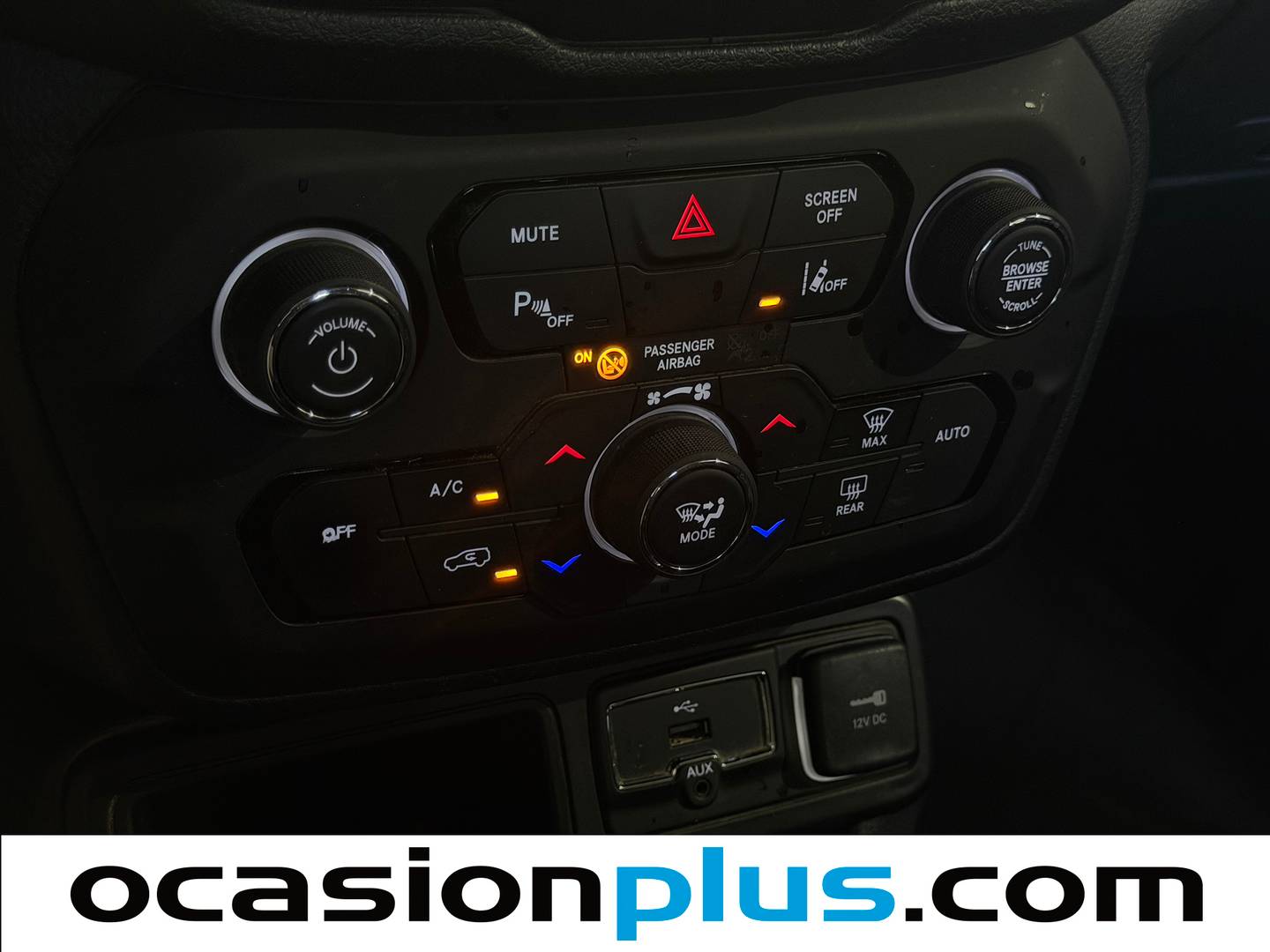 Acabados Jeep Renegade Jeep Renegade 1.0G Sport 4x2 (120 CV)