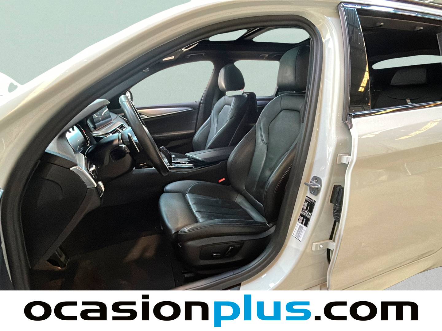 Foto asientos delanteros BMW Serie 5 BMW Serie 5 520i Touring 135 kW (184 CV) Pack M