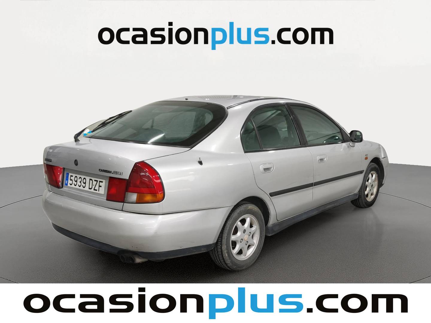 Foto trasera Mitsubishi Carisma Mitsubishi Carisma 1.8 LS GDI (125 CV) derecha