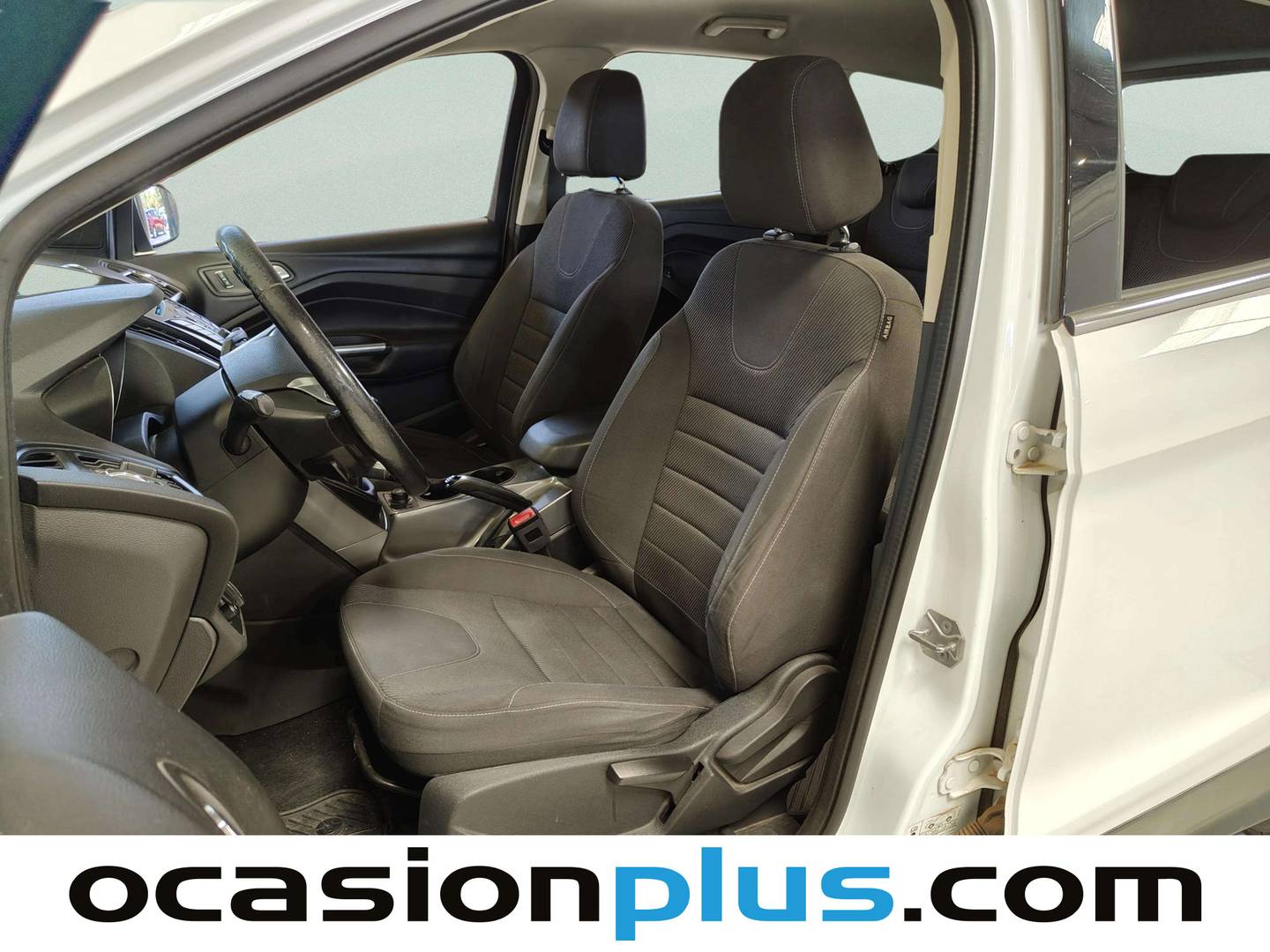 Foto asientos delanteros Ford Kuga Ford Kuga 2.0 TDCI S&S Trend 4x2 (140 CV)