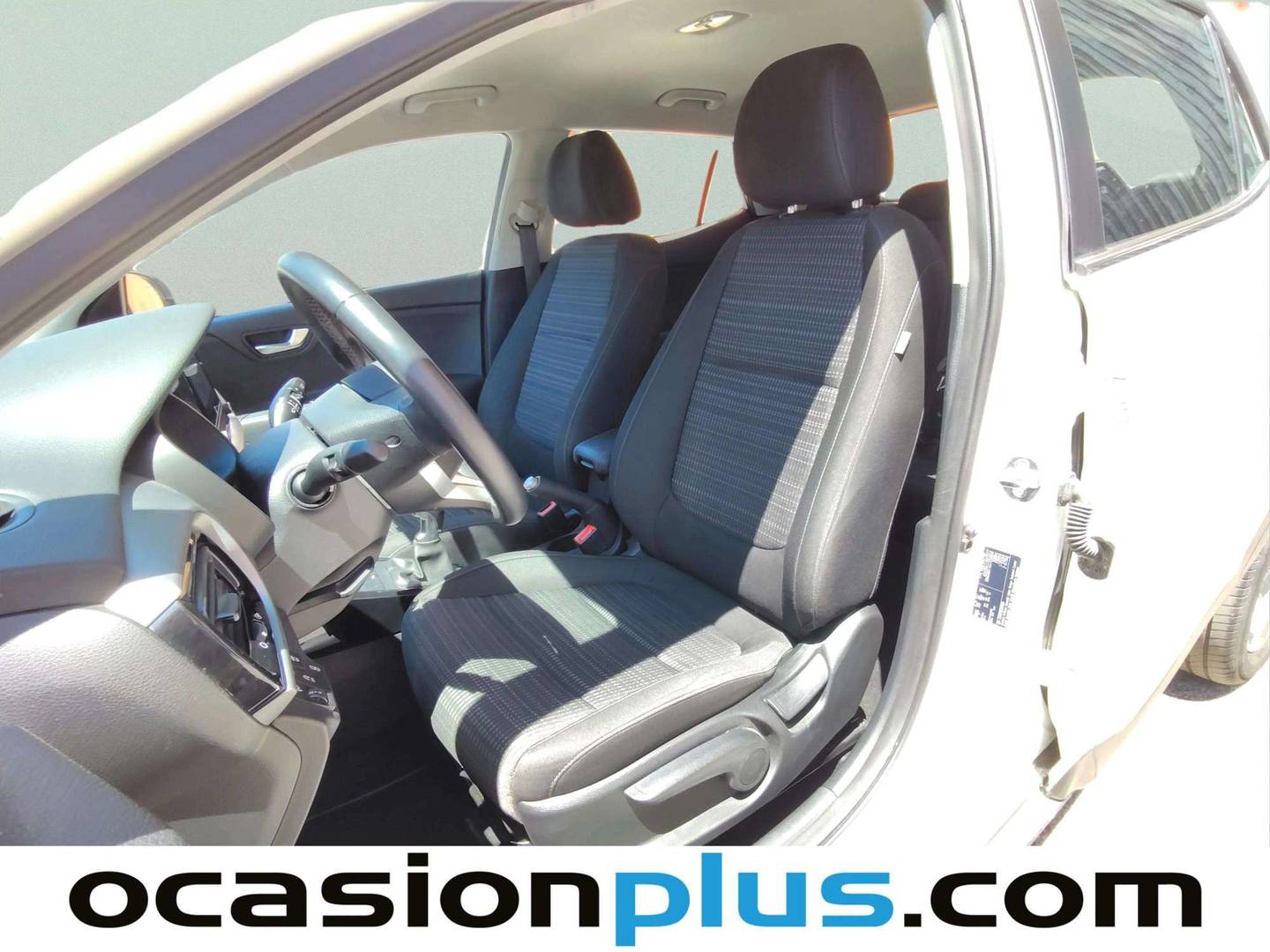 Foto asientos traseros KIA Stonic KIA Stonic 1.0 T-GDi MHEV Drive (100 CV)
