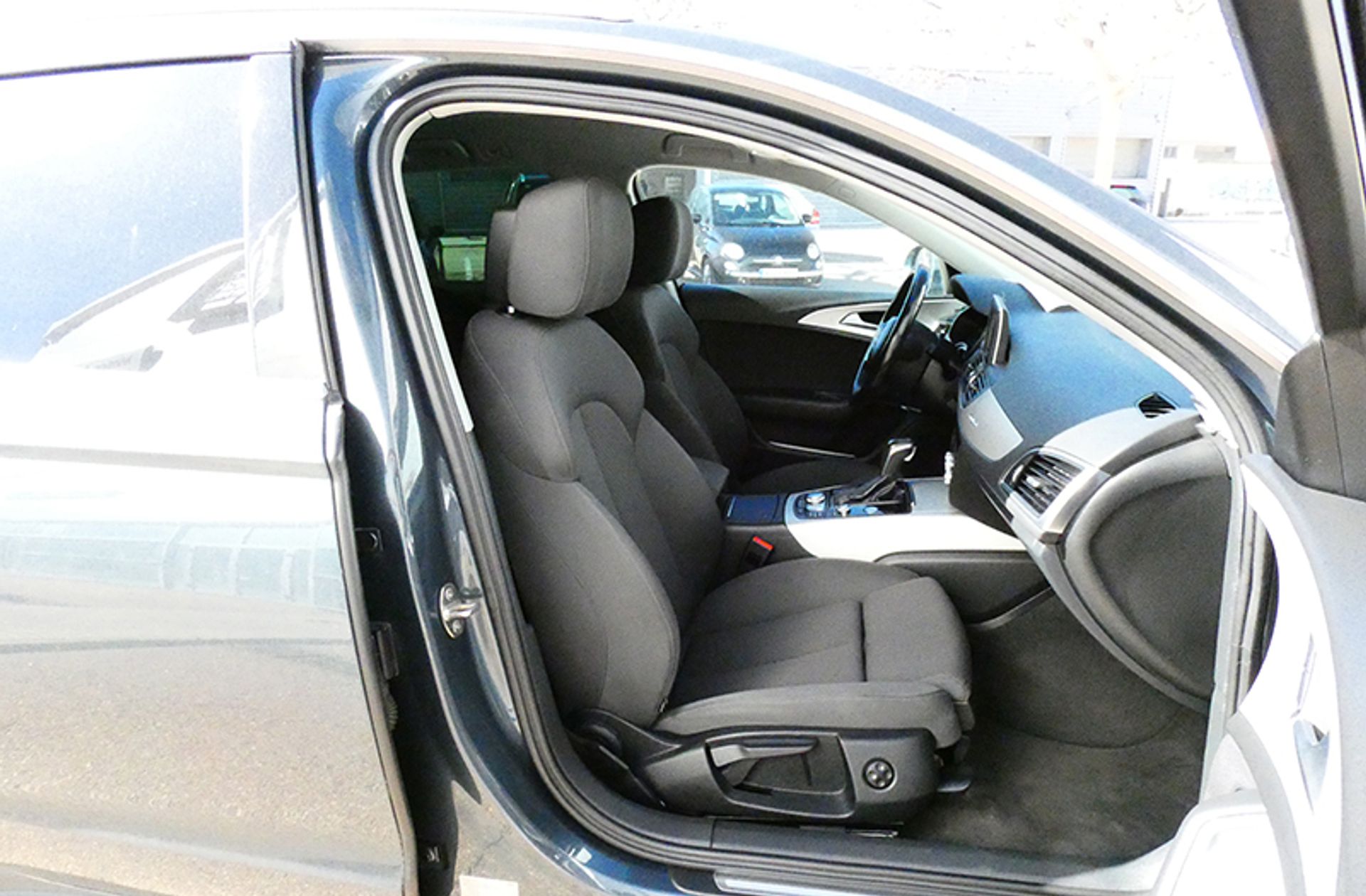 Audi A6 Avant 3.0 TDI quattro S tronic - foto 29