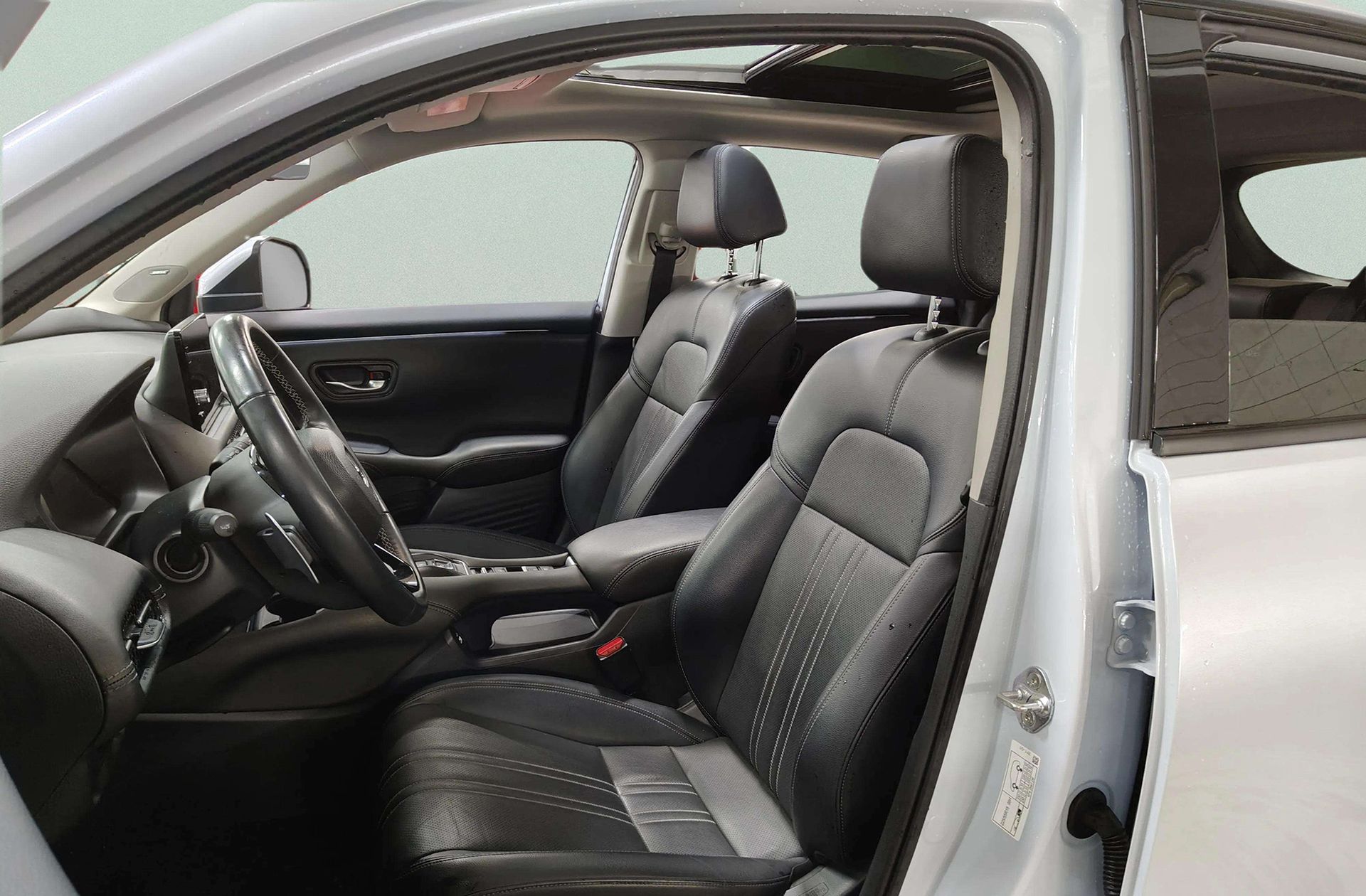 Honda ZR-V 2.0 i-MMD Advance CVT - foto 15