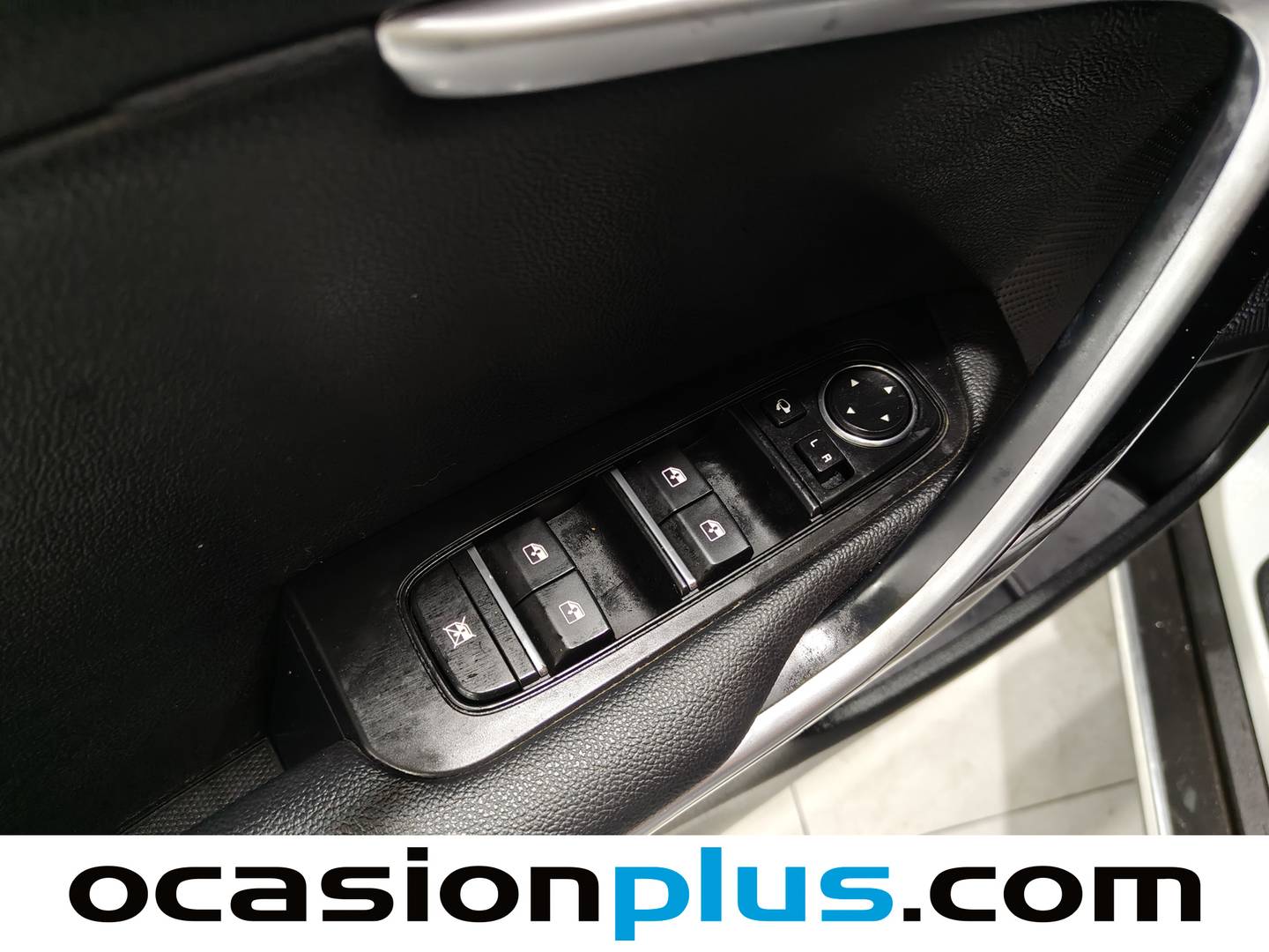 Foto KIA XCeed Kia XCeed 1.5 MHEV Tech DCT (160 CV)