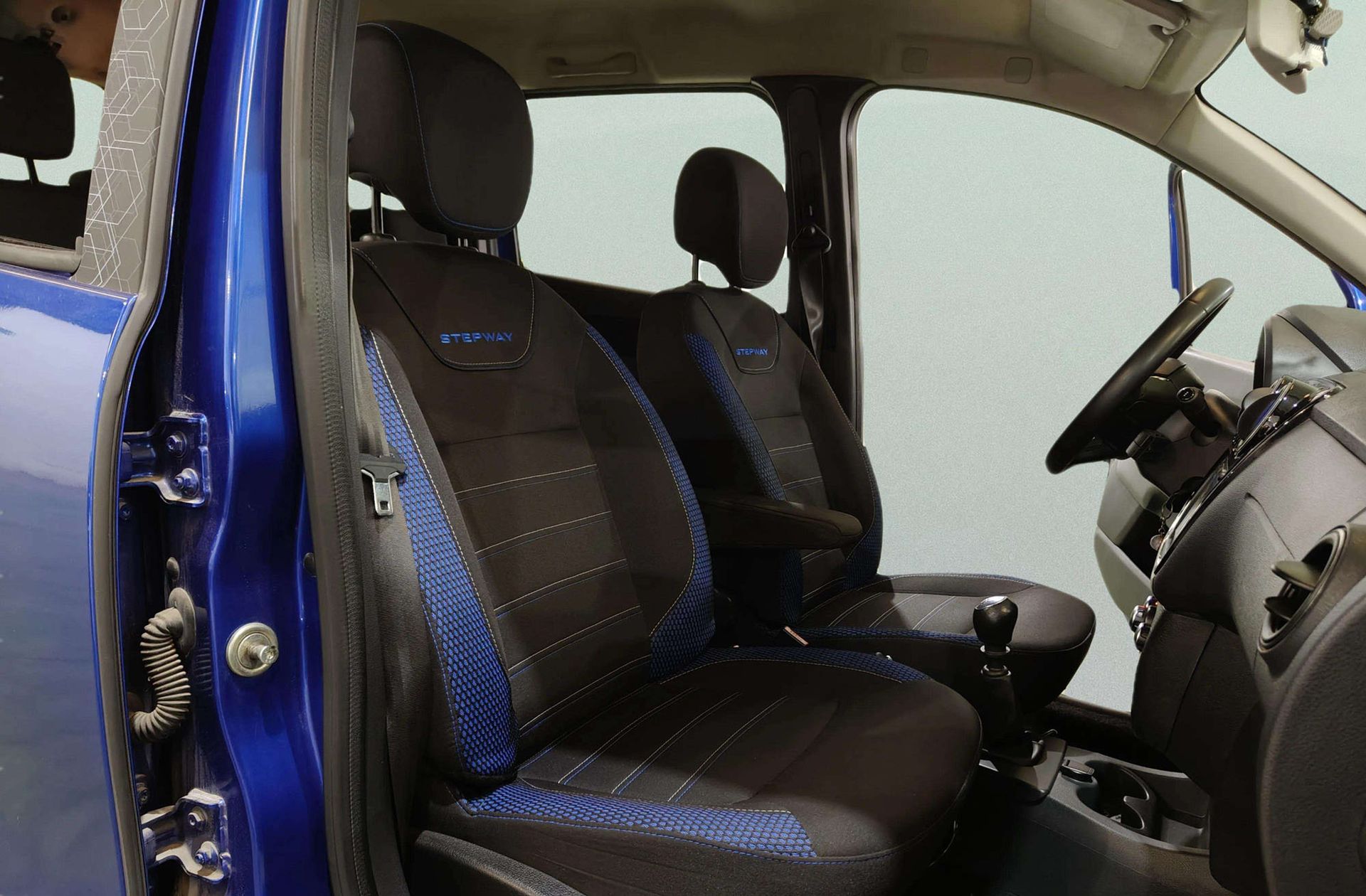Dacia Lodgy Serie Limitada Aniversario TCe GPF 7 plazas - foto 17