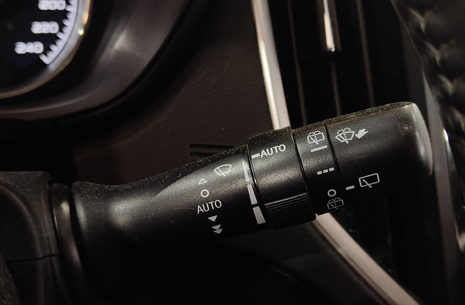 Subaru Forester 2.0i Hybrid Sport Plus Lineartronic - foto 29