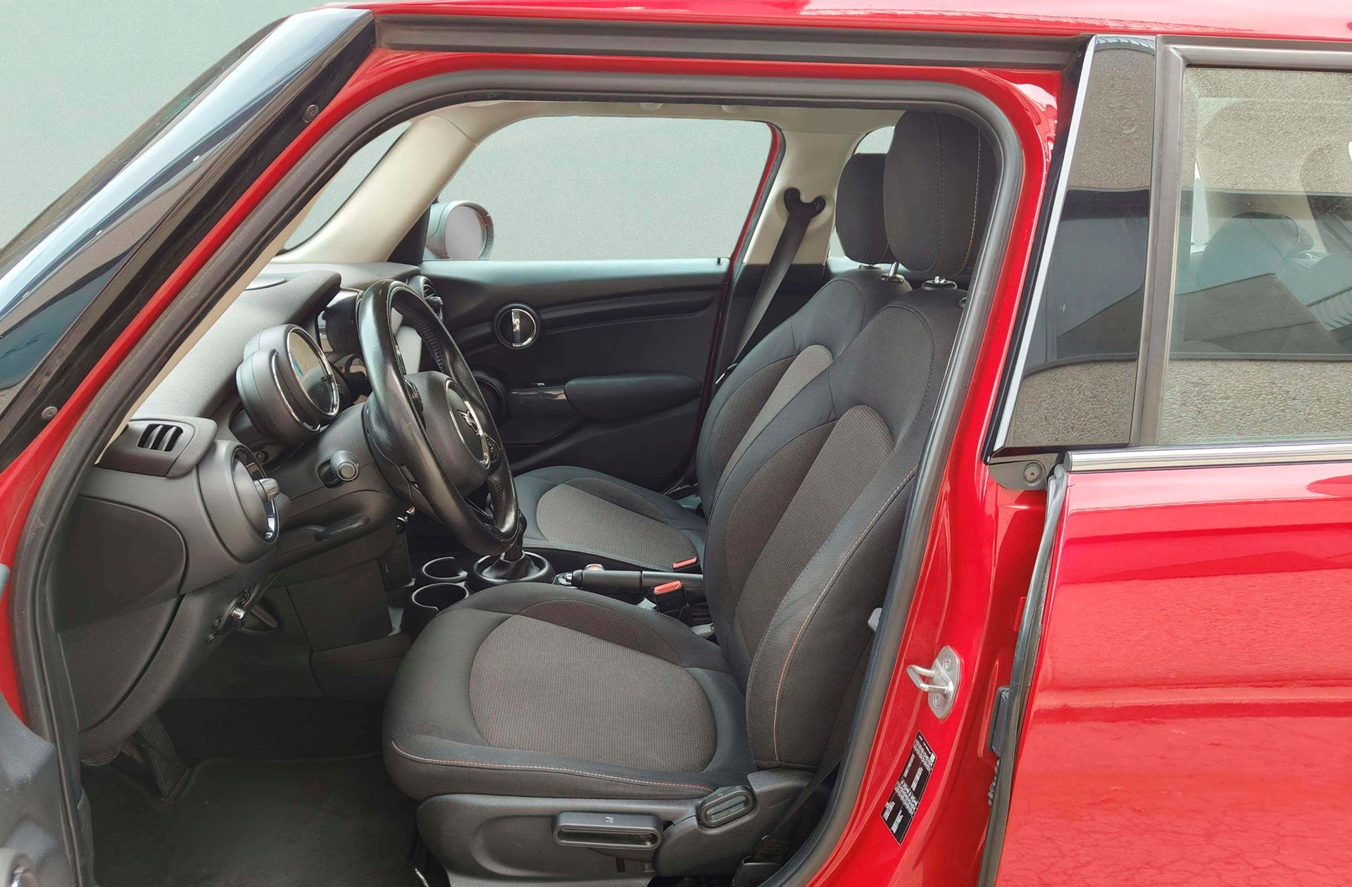 MINI Cooper One - foto 10