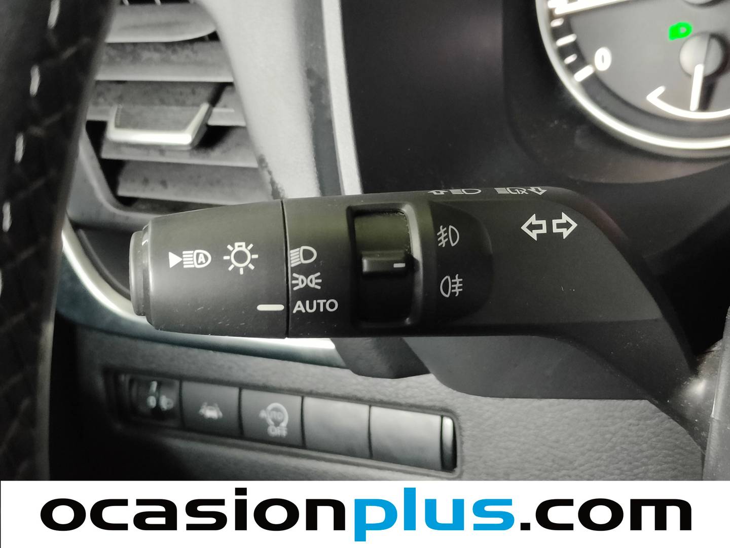 Accesorios del Nissan QASHQAI Nissan Qashqai DIG-T 140 mHEV Acenta 4x2 (140 CV)