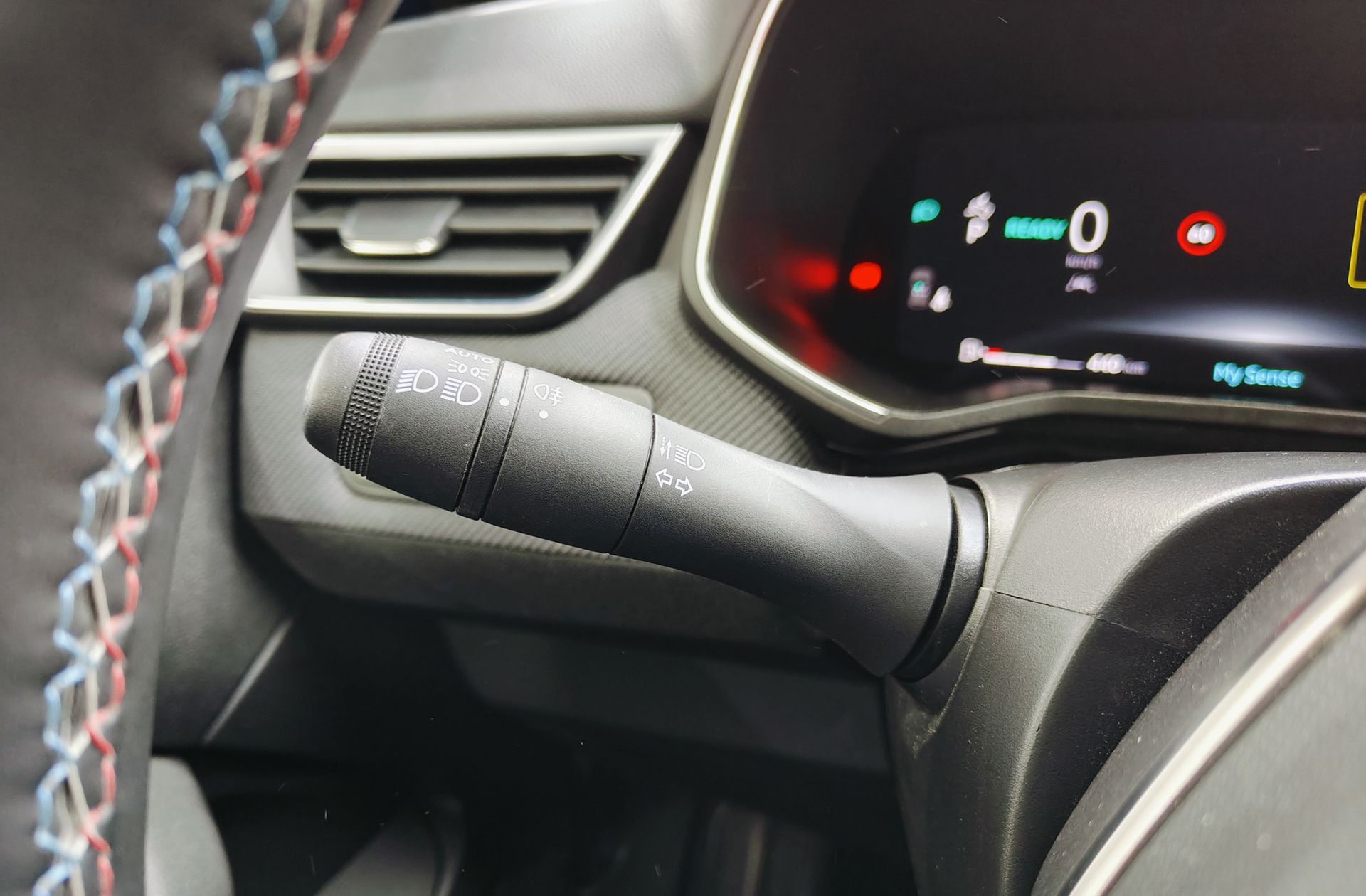 Renault Clio Esprit Alpine E-Tech - foto 29