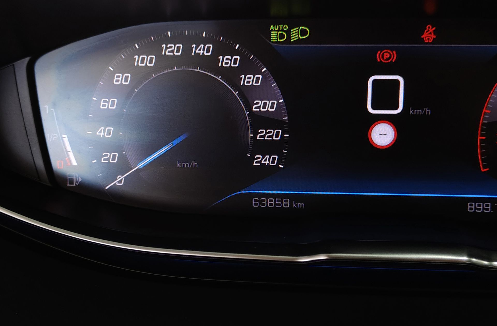 Peugeot 5008 PureTech 130 Allure 7 plazas - foto 11