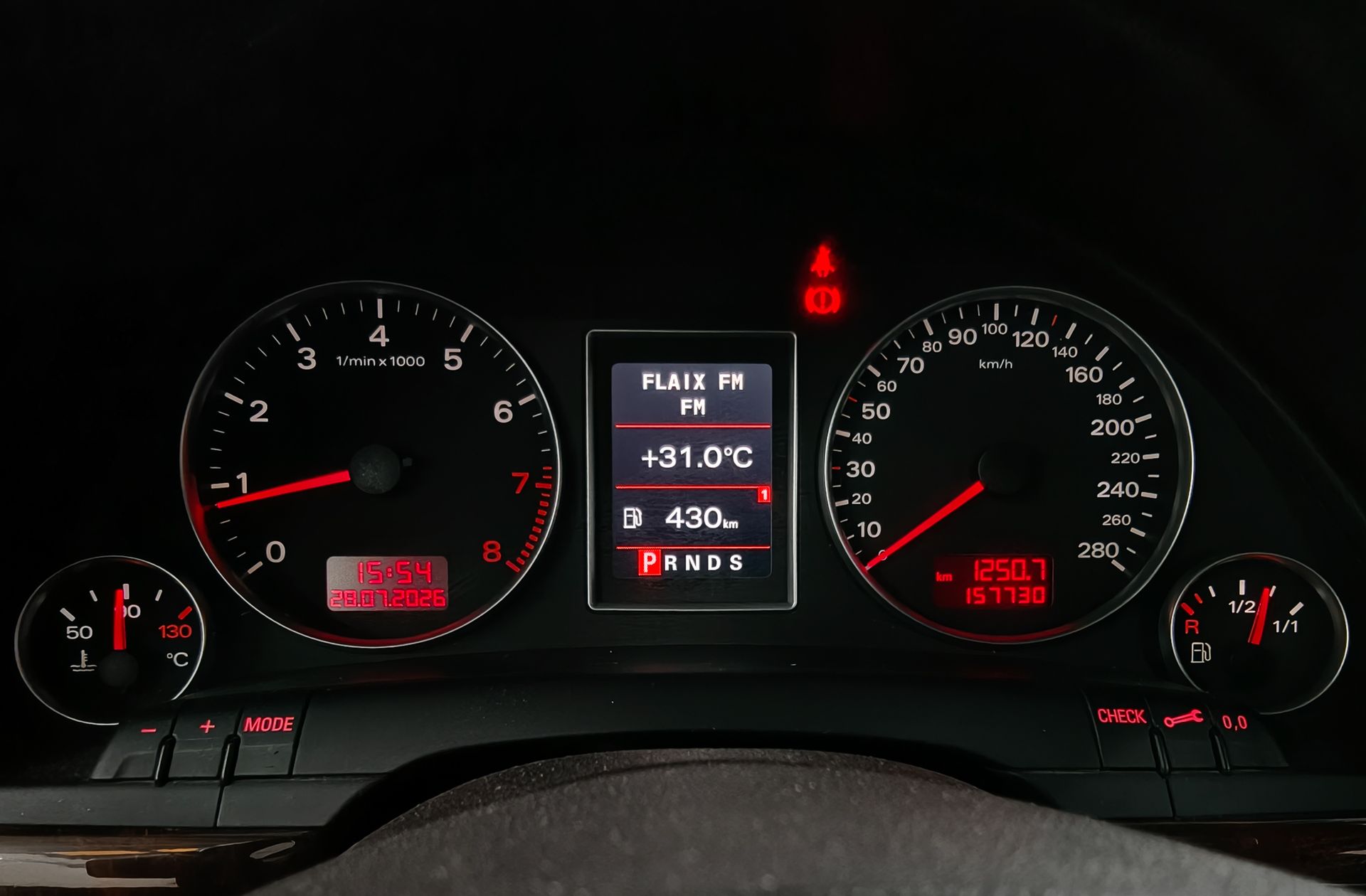 Audi A4 Avant 3.2 FSI quattro Tiptronic - foto 25