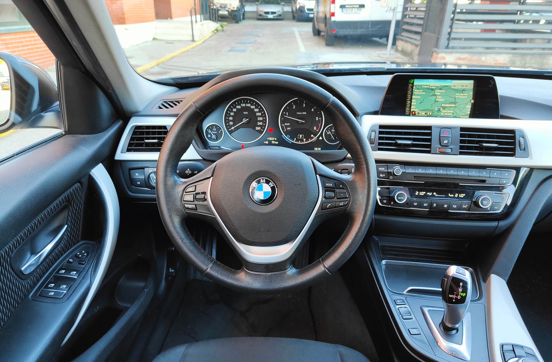 BMW Serie 3 320d - foto 21