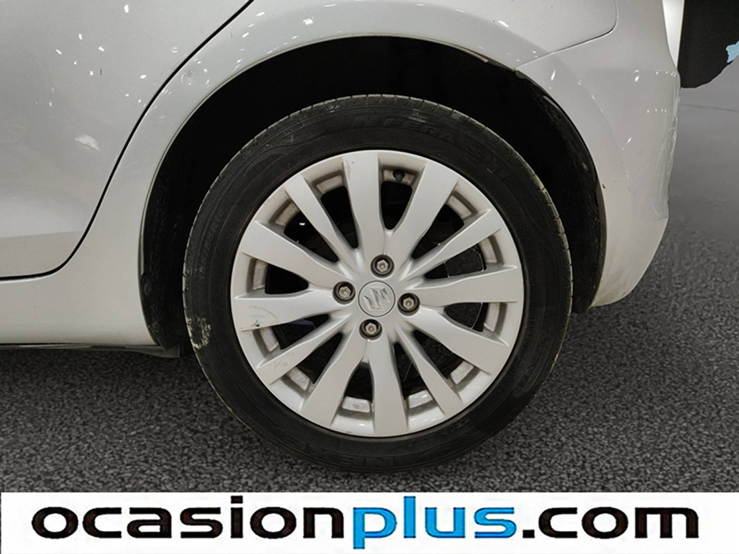 Foto Suzuki Swift Suzuki Swift 1.2 GL+ (95 CV)