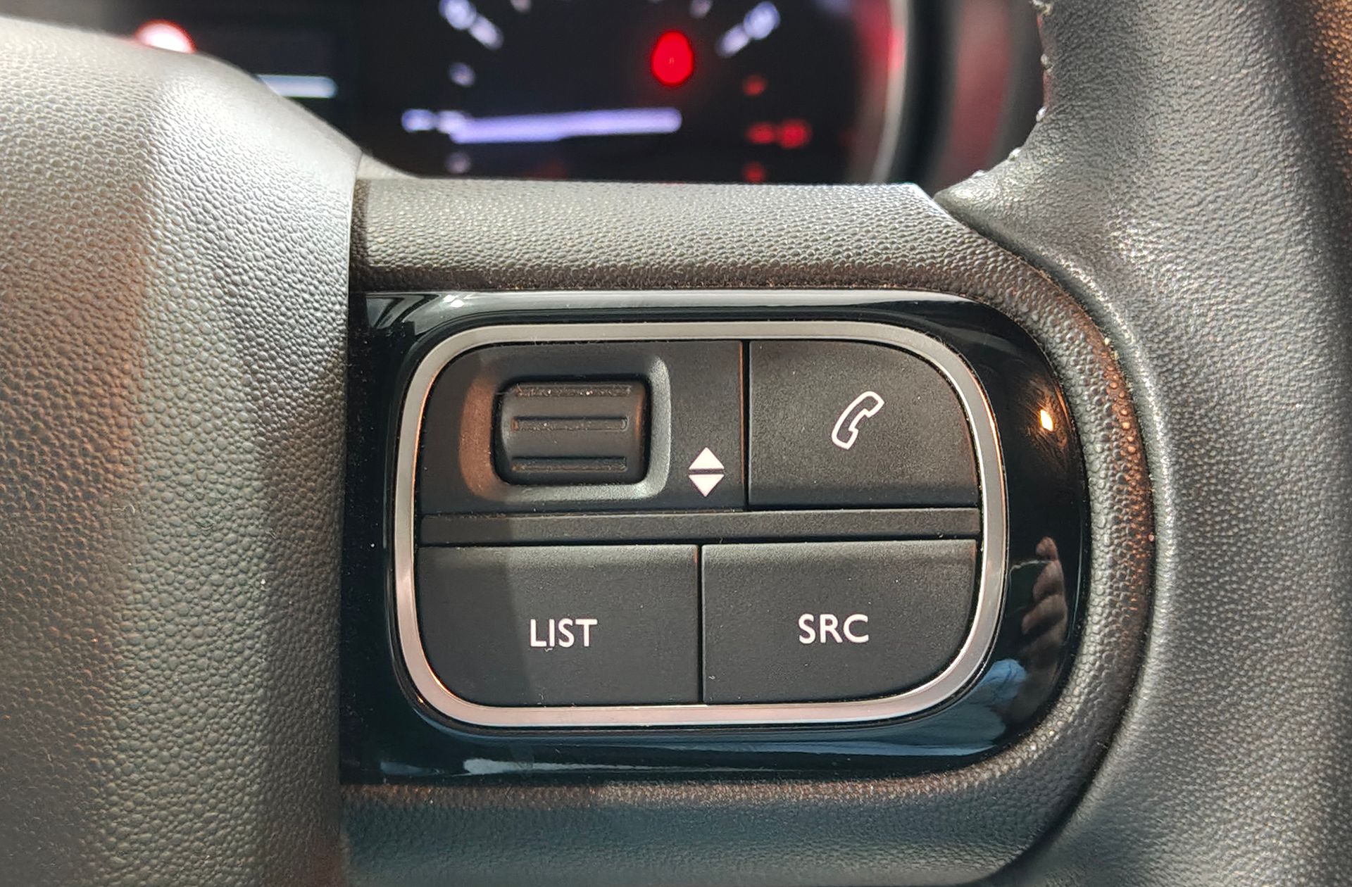 Citroën Berlingo PureTech 110 Talla M Shine - foto 27