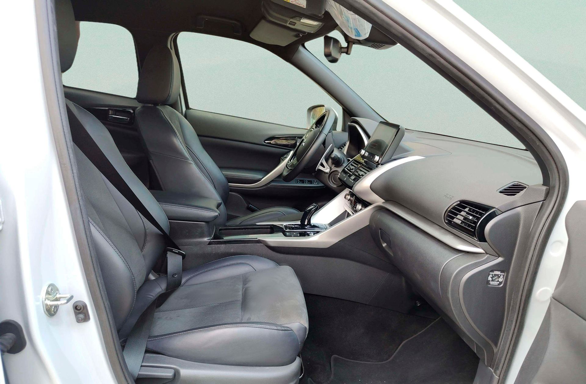 Mitsubishi Eclipse Cross 2.4 PHEV Kaiteki 4WD - foto 18