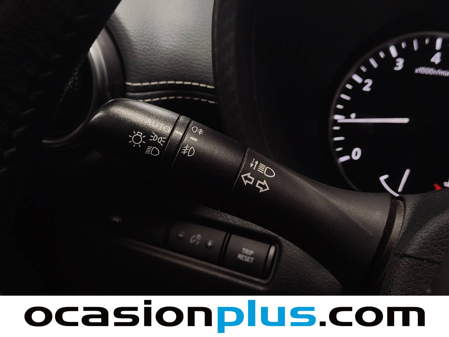 Extras del Nissan JUKE Nissan Juke DIG-T N-Connecta 4x2 (117 CV)