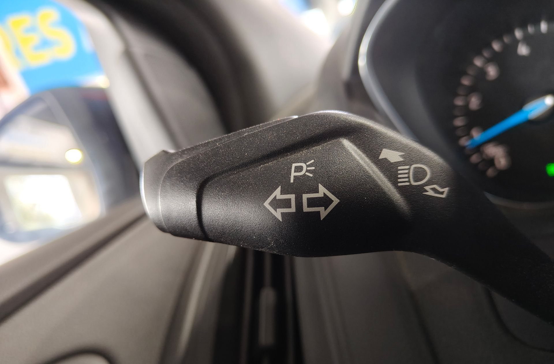 Ford Focus 1.0 EcoBoost ST-Line - foto 24
