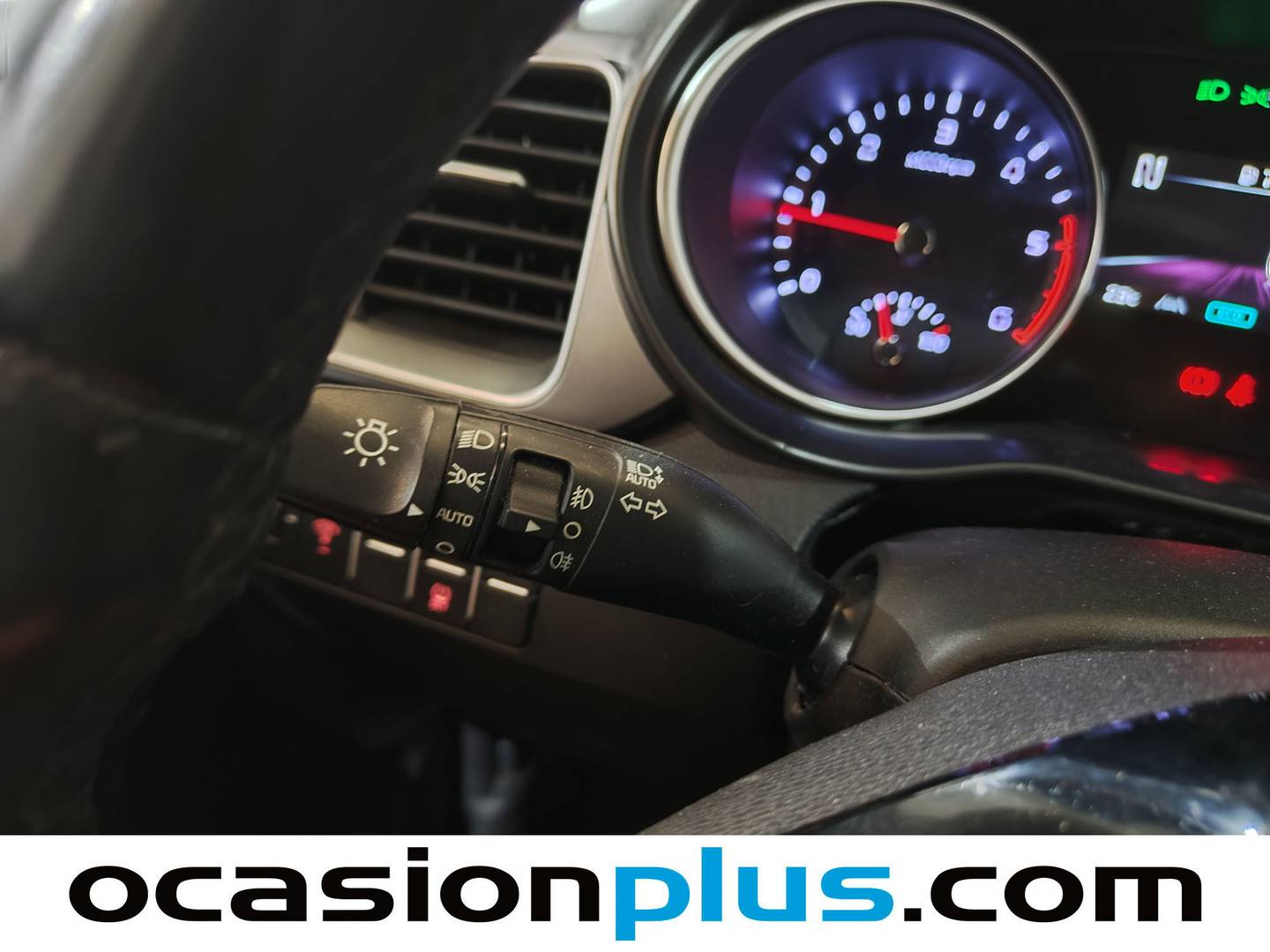 Acabados KIA Ceed KIA Ceed 1.6 MHEV iMT Drive (136 CV)