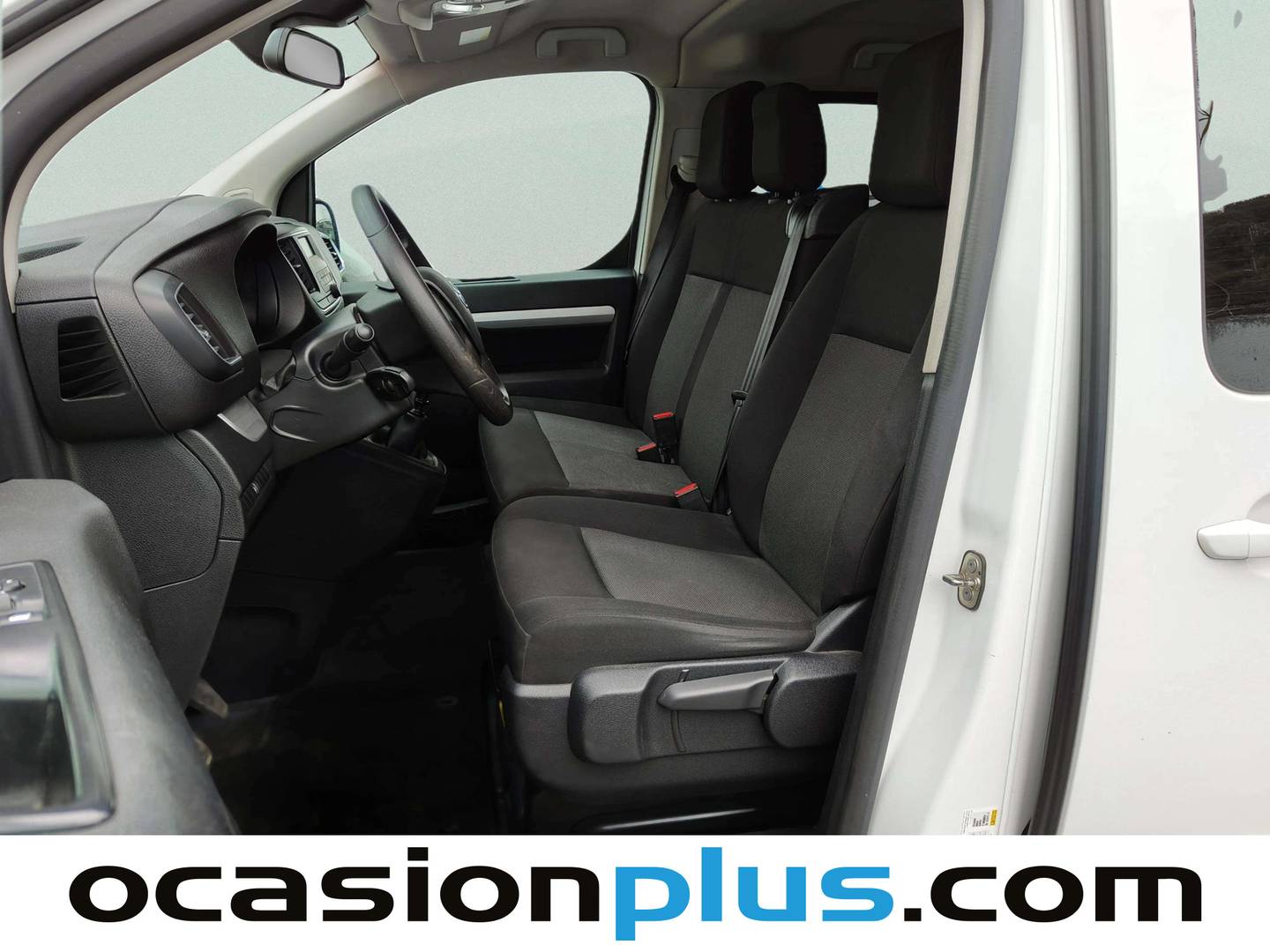 Foto asientos delanteros Toyota Proace Verso Toyota Proace Verso 1.5D VX Shuttle L1 (120 CV) 9 Plazas