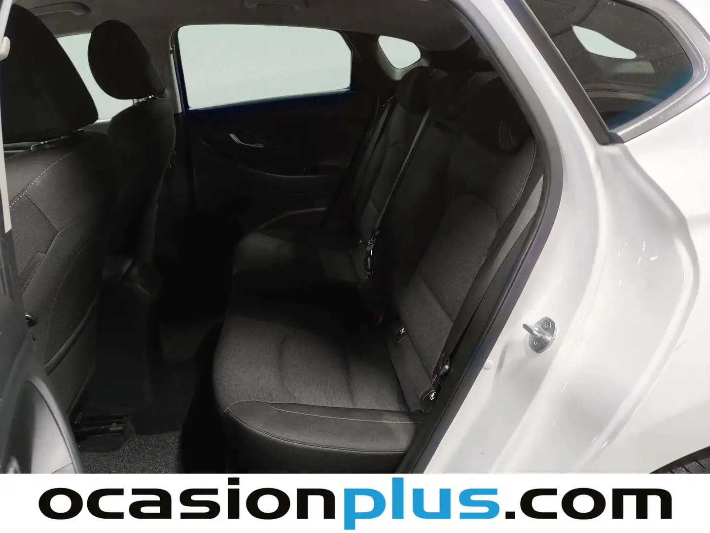 Foto Hyundai i30 Hyundai i30 Fastback 1.0 TGDI 48V Tecno (120 CV)