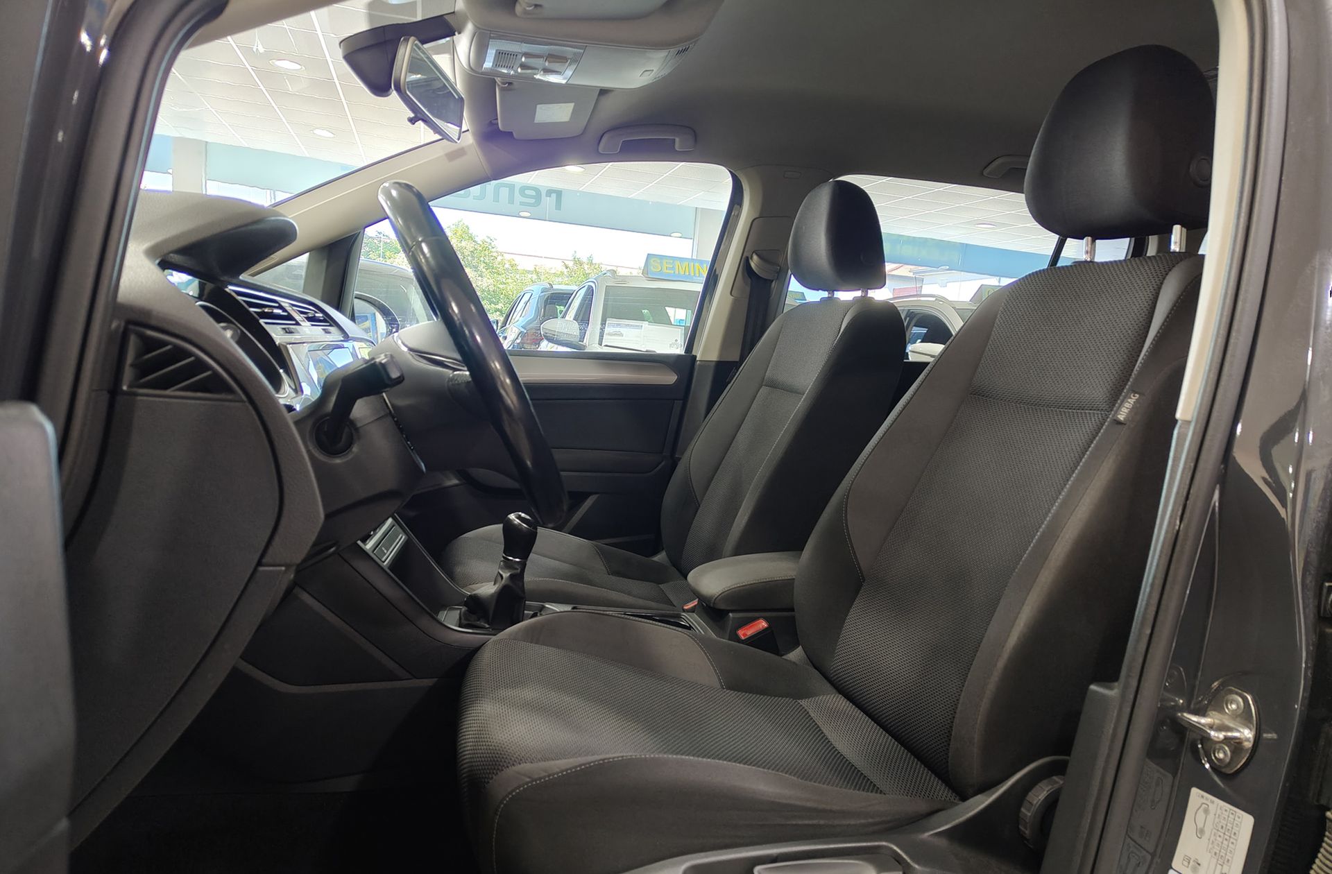 Volkswagen Touran 1.2 TSI Edition BMT 7 plazas - foto 11