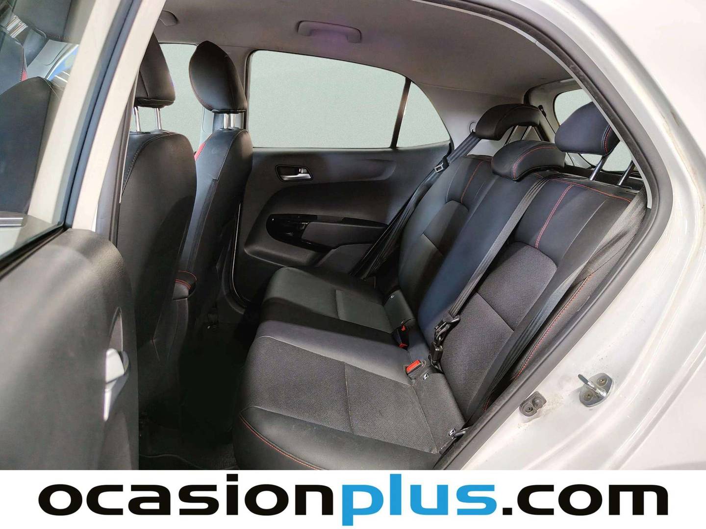 Foto asientos traseros KIA Picanto KIA Picanto 1.2 CVVT GT Line Automático (84 CV)