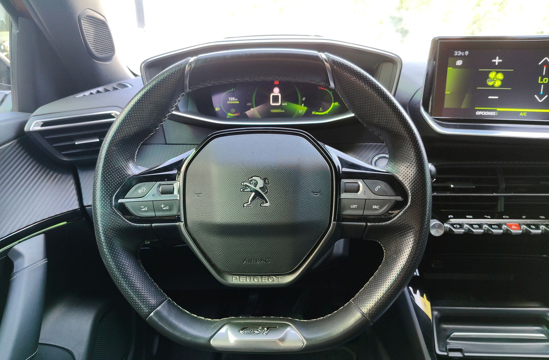 Peugeot 2008 PureTech 130 GT Line - foto 24