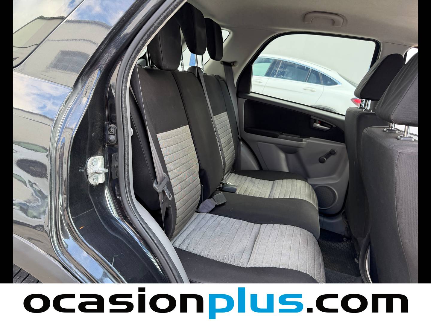 Foto Suzuki SX4 Suzuki SX4 1.6 GL 2WD (120 CV)