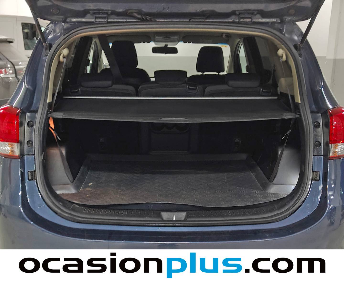 Foto KIA Carens KIA Carens 1.7 CRDi VGT Concept Eco-Dynamics (115 CV) 7 Plazas siete plazas