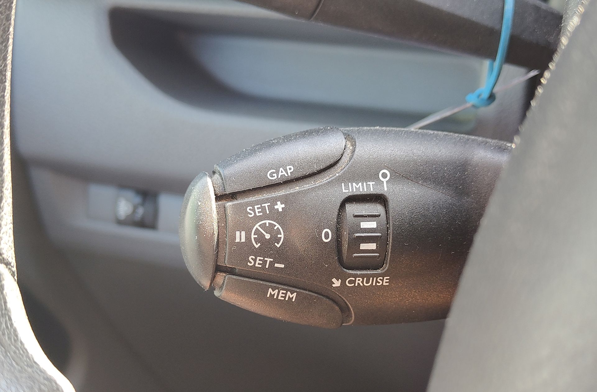 Citroën Jumpy Furgon BlueHDi 100 Talla XL - foto 23