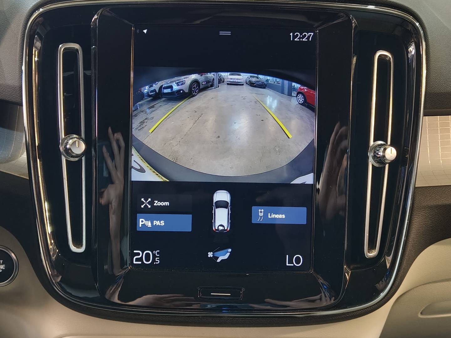 Foto Volvo XC40 Volvo XC40 D3 Momentum Auto 110 kW (150 CV)