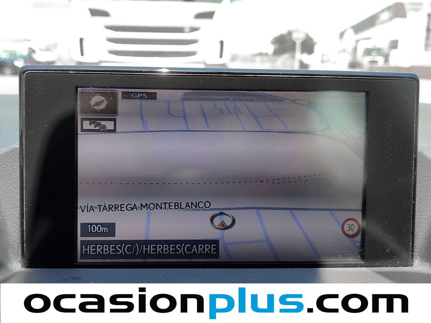 Extras y acabados del Lexus CT Lexus CT 200h Executive (136 CV)