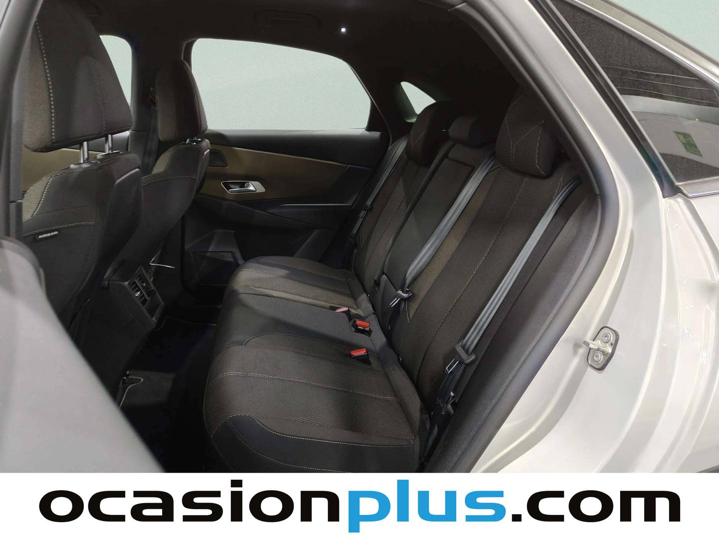 Foto DS DS 7 Crossback DS DS7 Crossback BlueHDi 130 DE Bastille + AT  (130 CV)