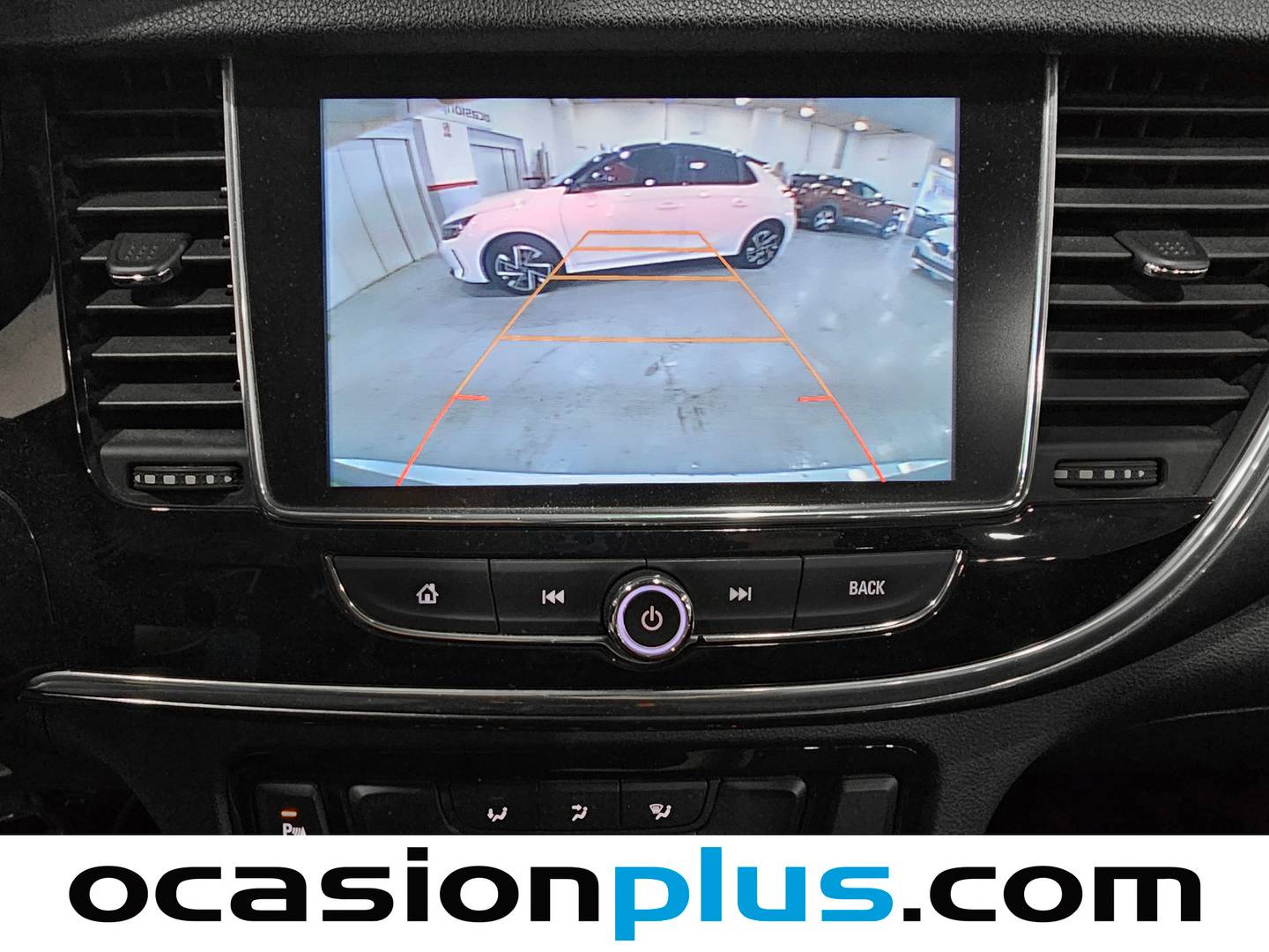 Equipamiento del Opel Mokka X Opel Mokka X 1.4 Turbo GLP 120 Aniversario 4X2 (140 CV)