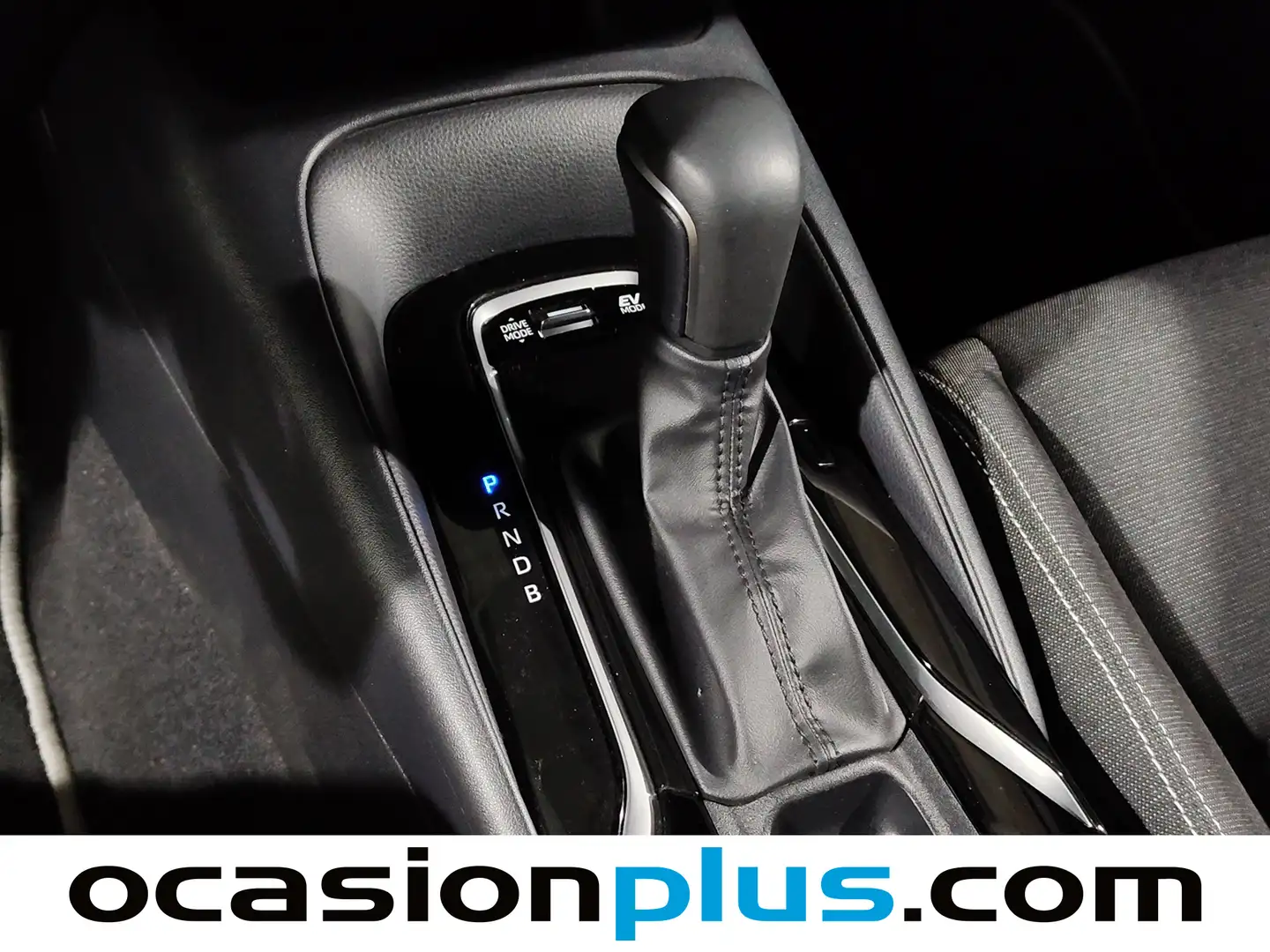 Foto Toyota Corolla Toyota Corolla 140H Active Plus (140 CV)